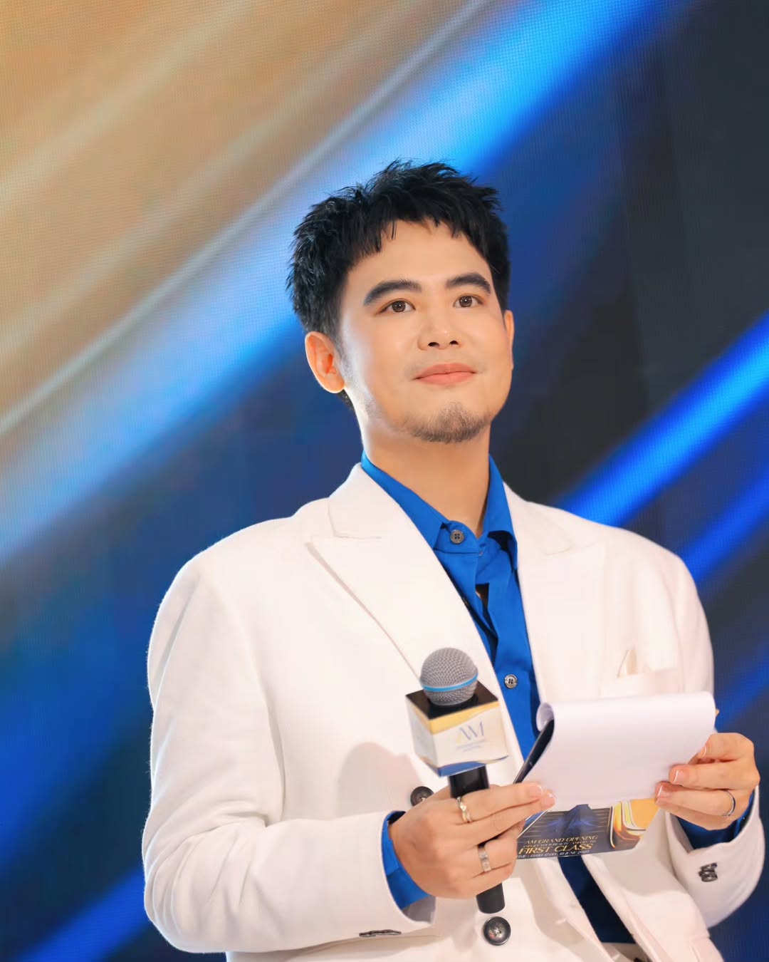 อ๋อง - เขมรัชต์ สุนทรนนท์