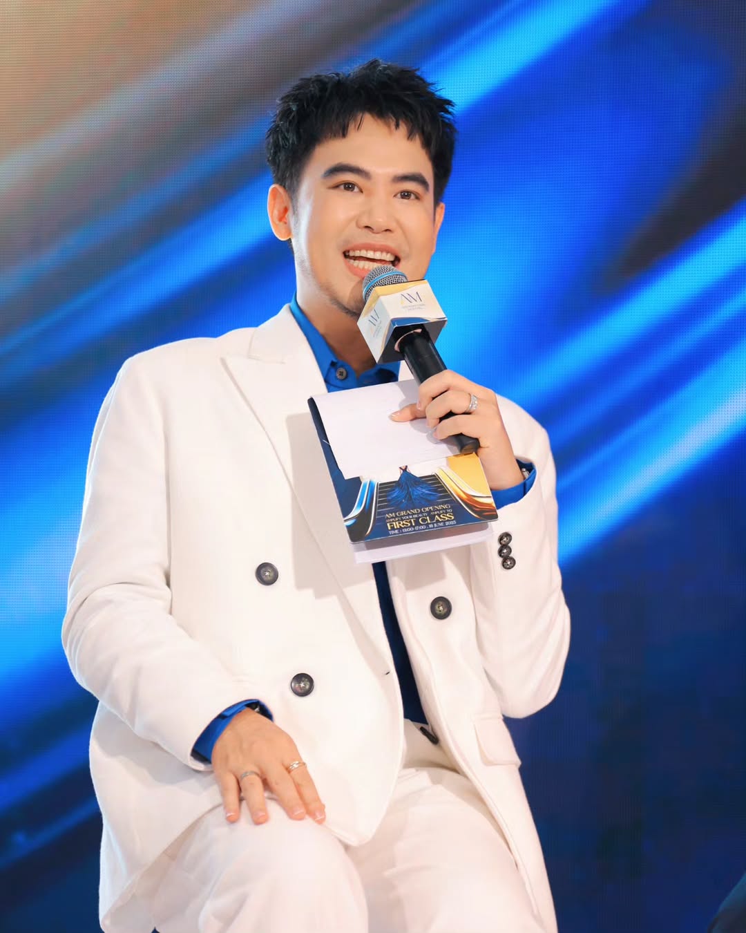อ๋อง - เขมรัชต์ สุนทรนนท์