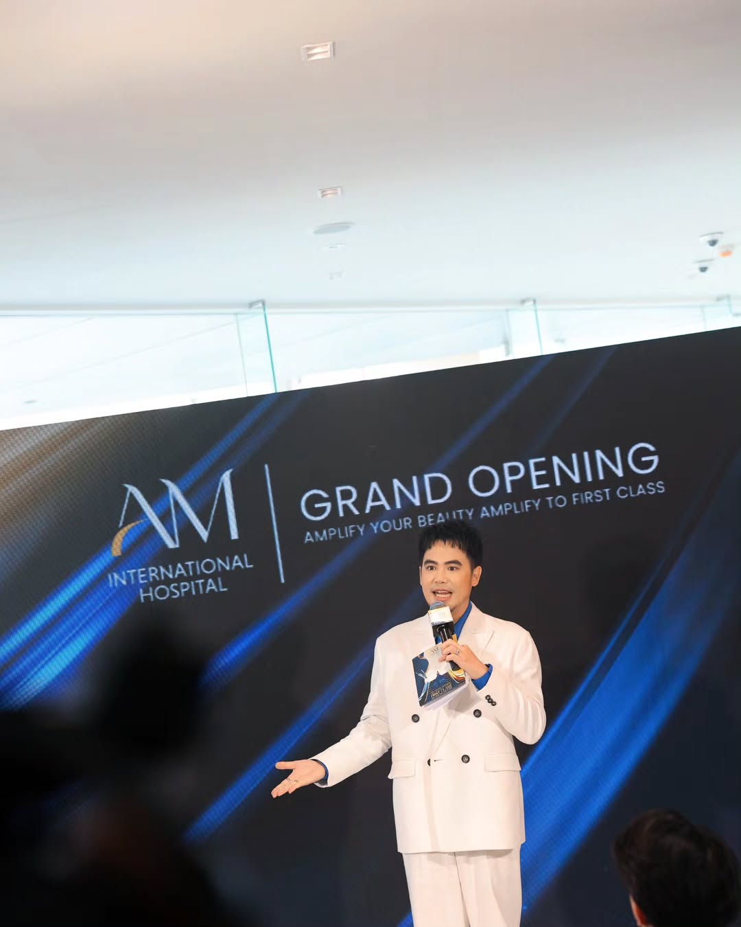 อ๋อง - เขมรัชต์ สุนทรนนท์