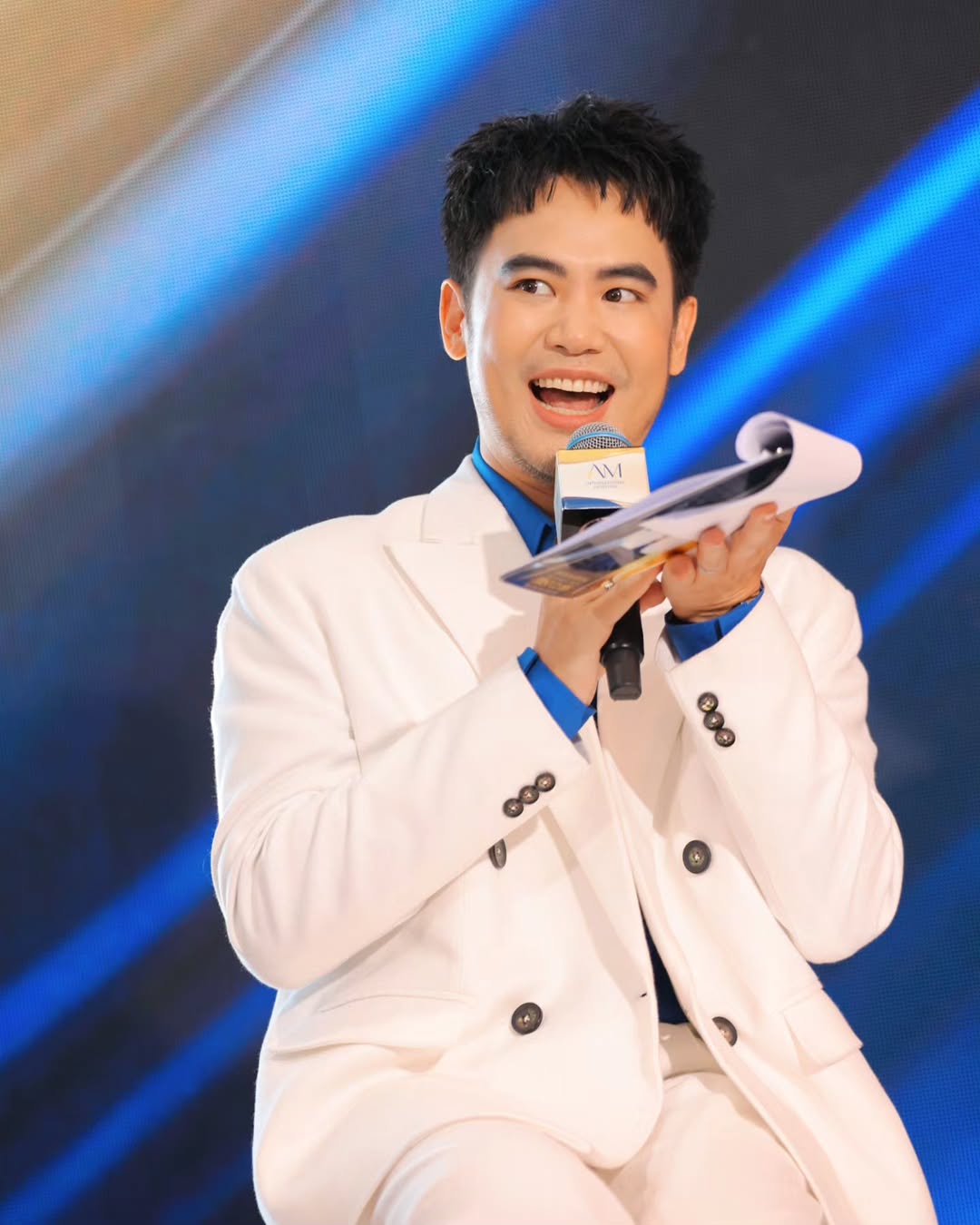 อ๋อง - เขมรัชต์ สุนทรนนท์