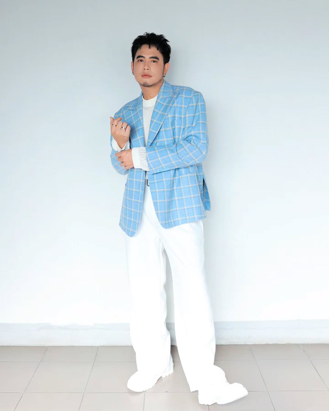 อ๋อง - เขมรัชต์ สุนทรนนท์