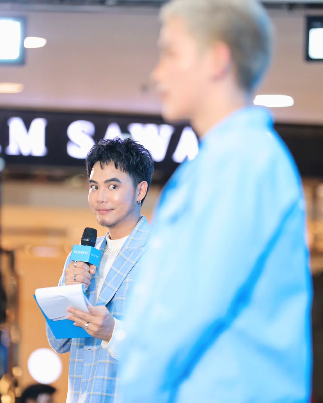 อ๋อง - เขมรัชต์ สุนทรนนท์