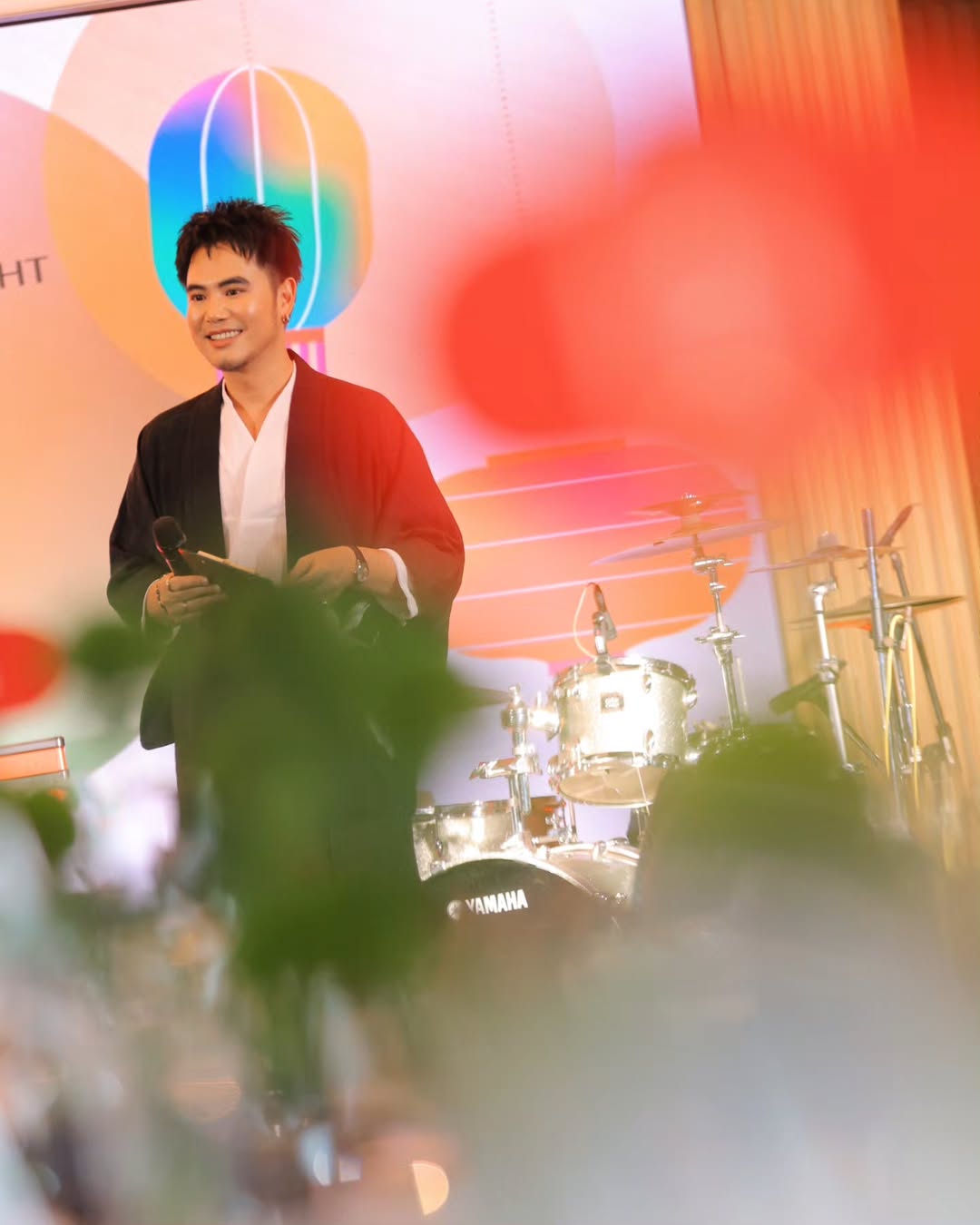 อ๋อง - เขมรัชต์ สุนทรนนท์