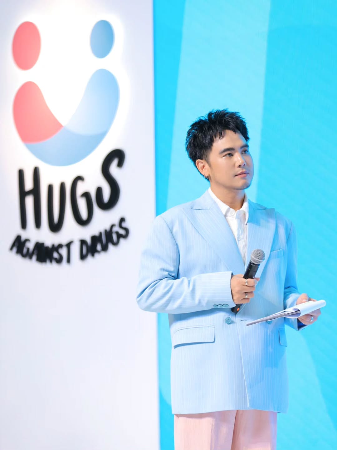 อ๋อง - เขมรัชต์ สุนทรนนท์
