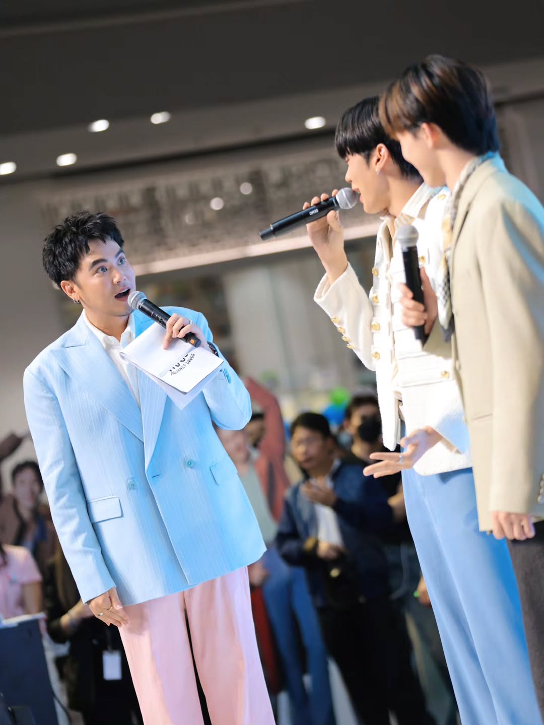 อ๋อง - เขมรัชต์ สุนทรนนท์