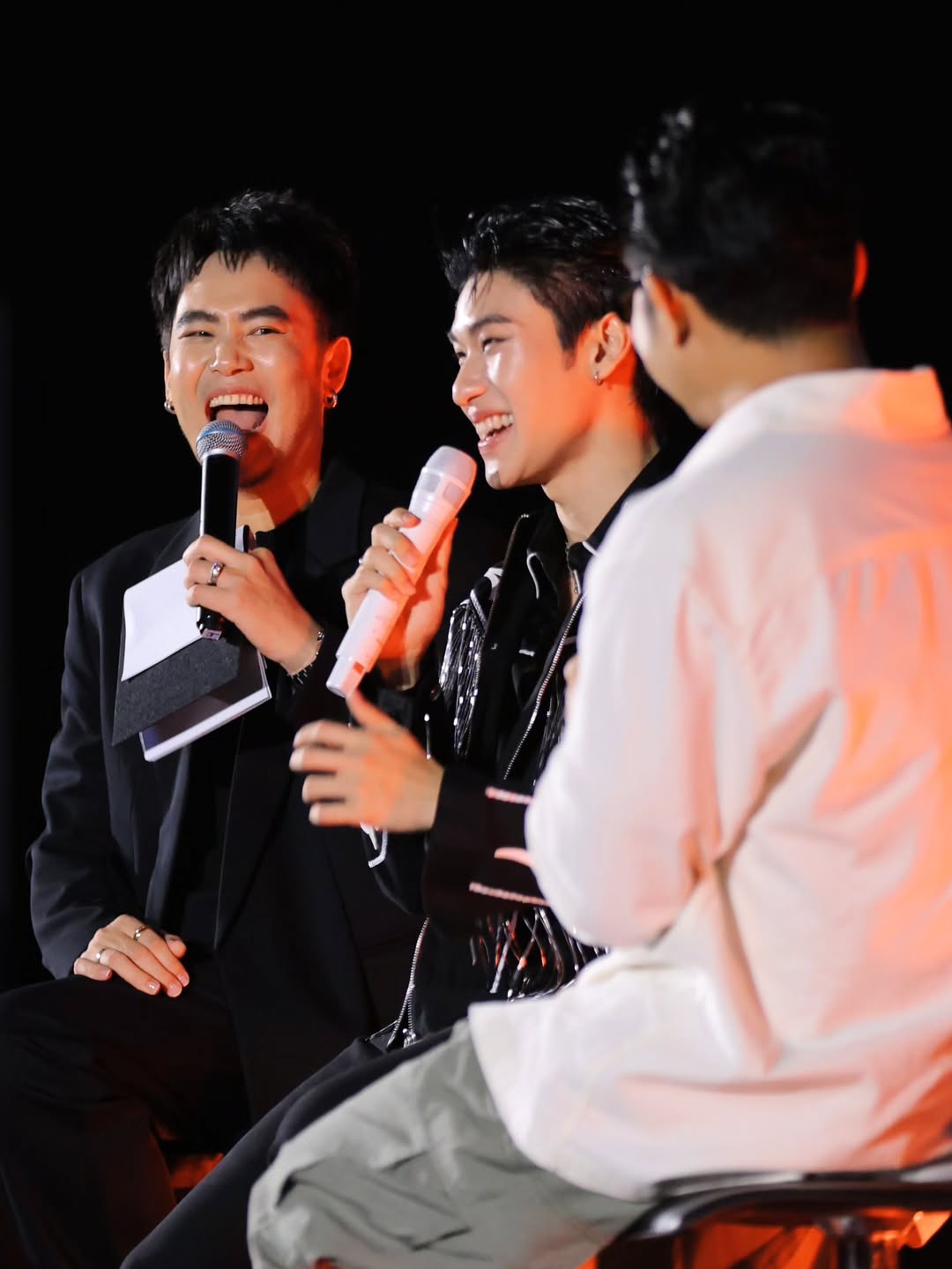 อ๋อง - เขมรัชต์ สุนทรนนท์