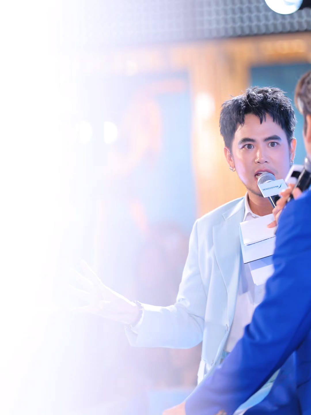 อ๋อง - เขมรัชต์ สุนทรนนท์