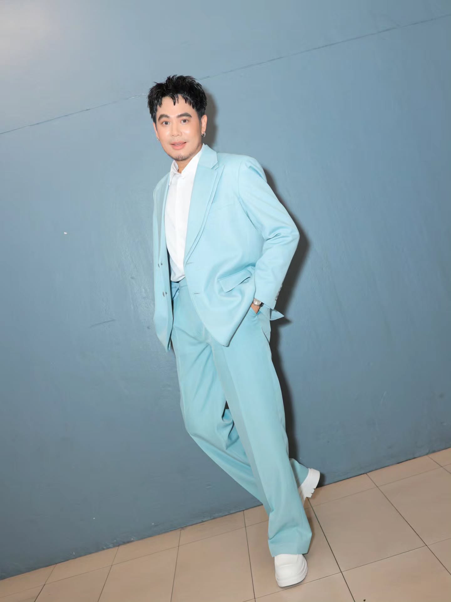 อ๋อง - เขมรัชต์ สุนทรนนท์