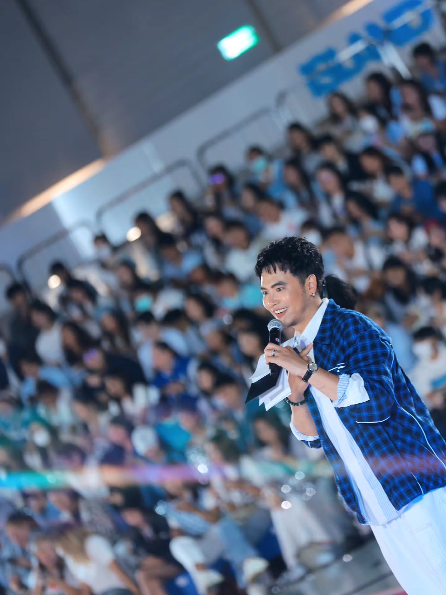 อ๋อง - เขมรัชต์ สุนทรนนท์