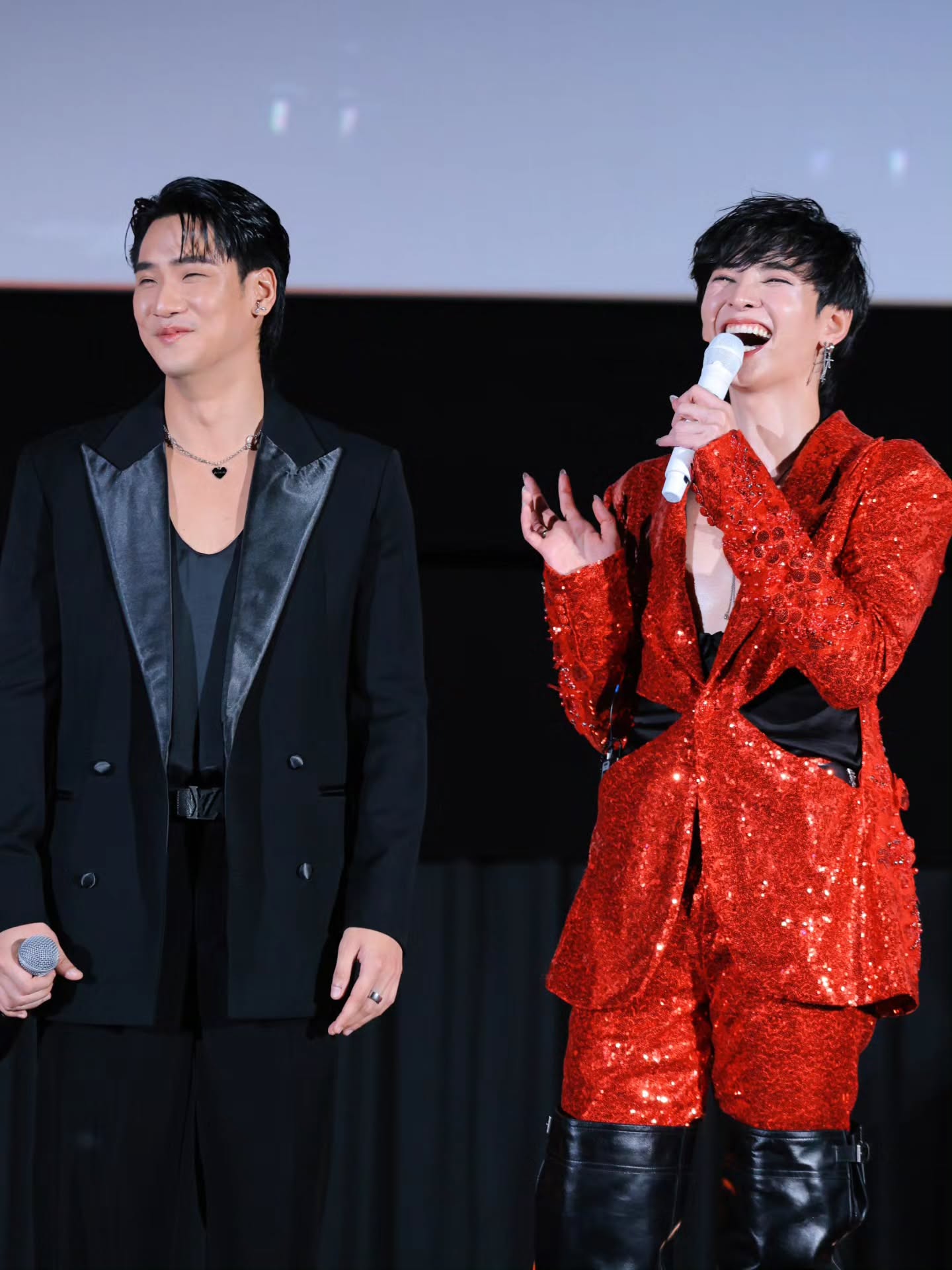 อ๋อง - เขมรัชต์ สุนทรนนท์