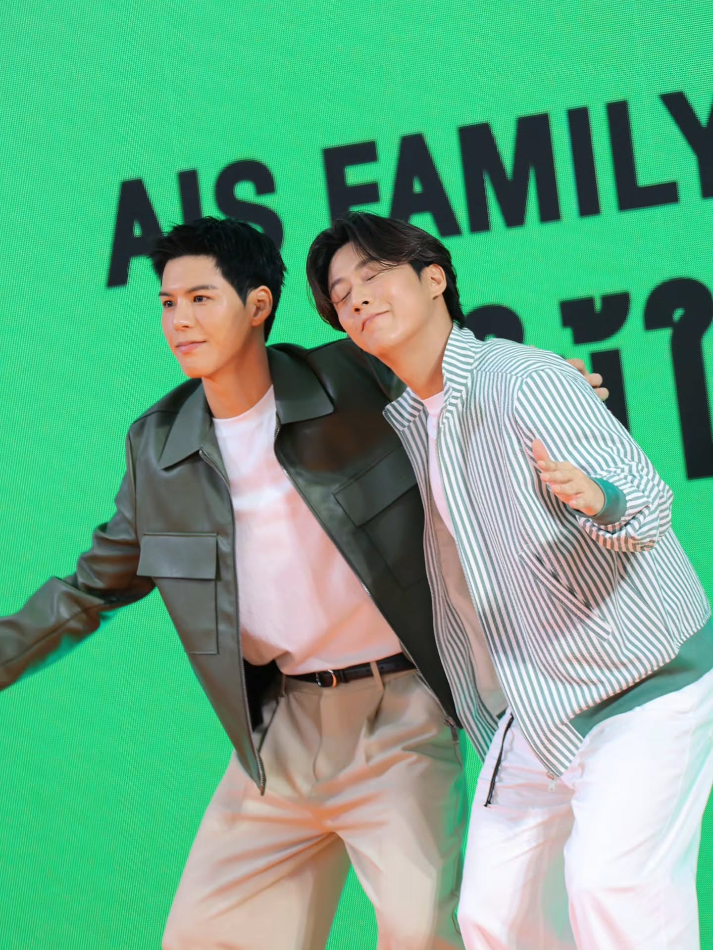 อ๋อง - เขมรัชต์ สุนทรนนท์