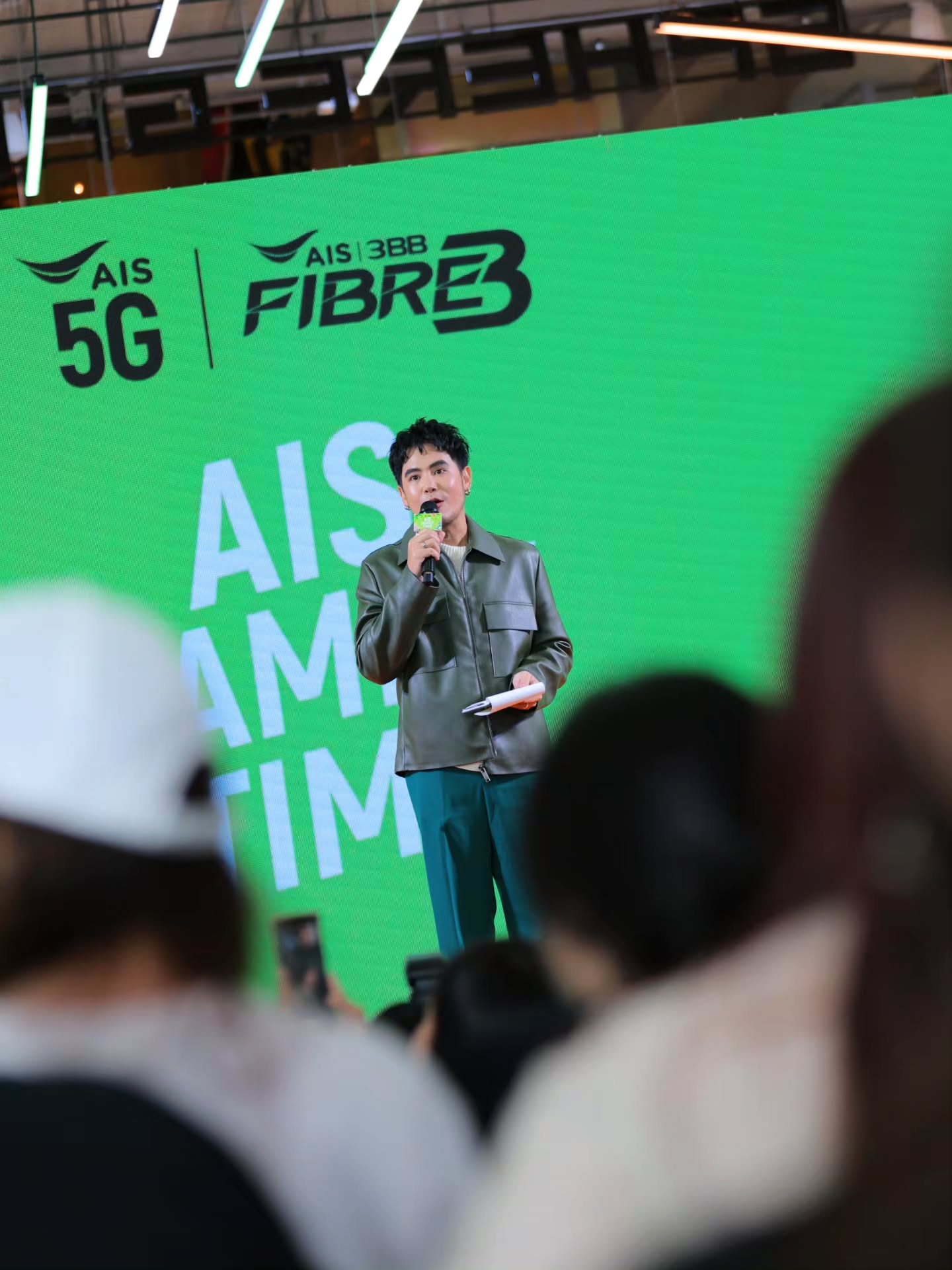 อ๋อง - เขมรัชต์ สุนทรนนท์
