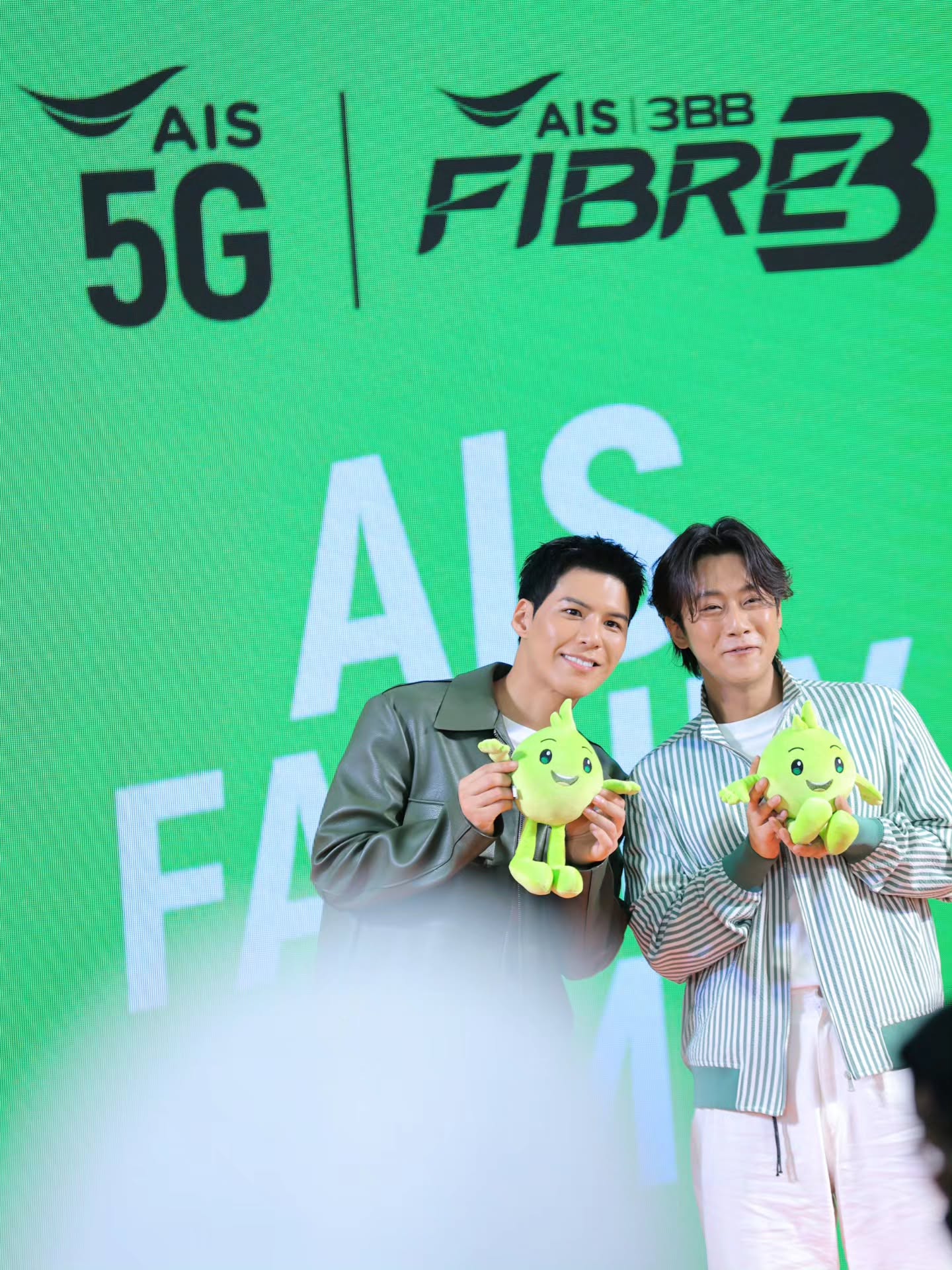 อ๋อง - เขมรัชต์ สุนทรนนท์