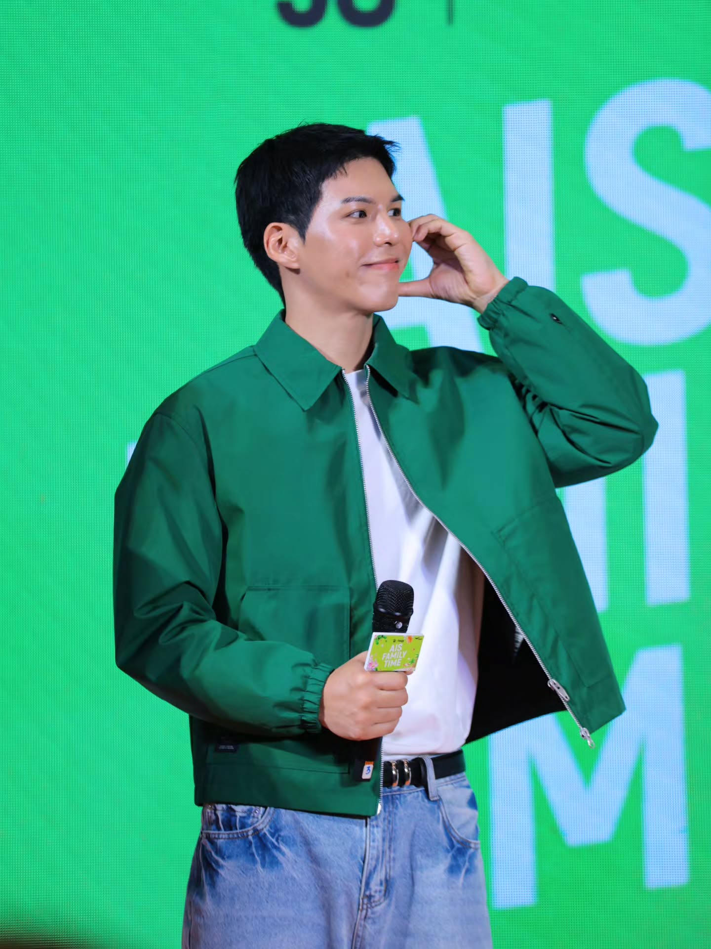 อ๋อง - เขมรัชต์ สุนทรนนท์