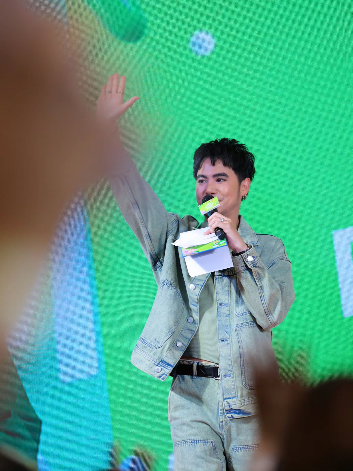อ๋อง - เขมรัชต์ สุนทรนนท์