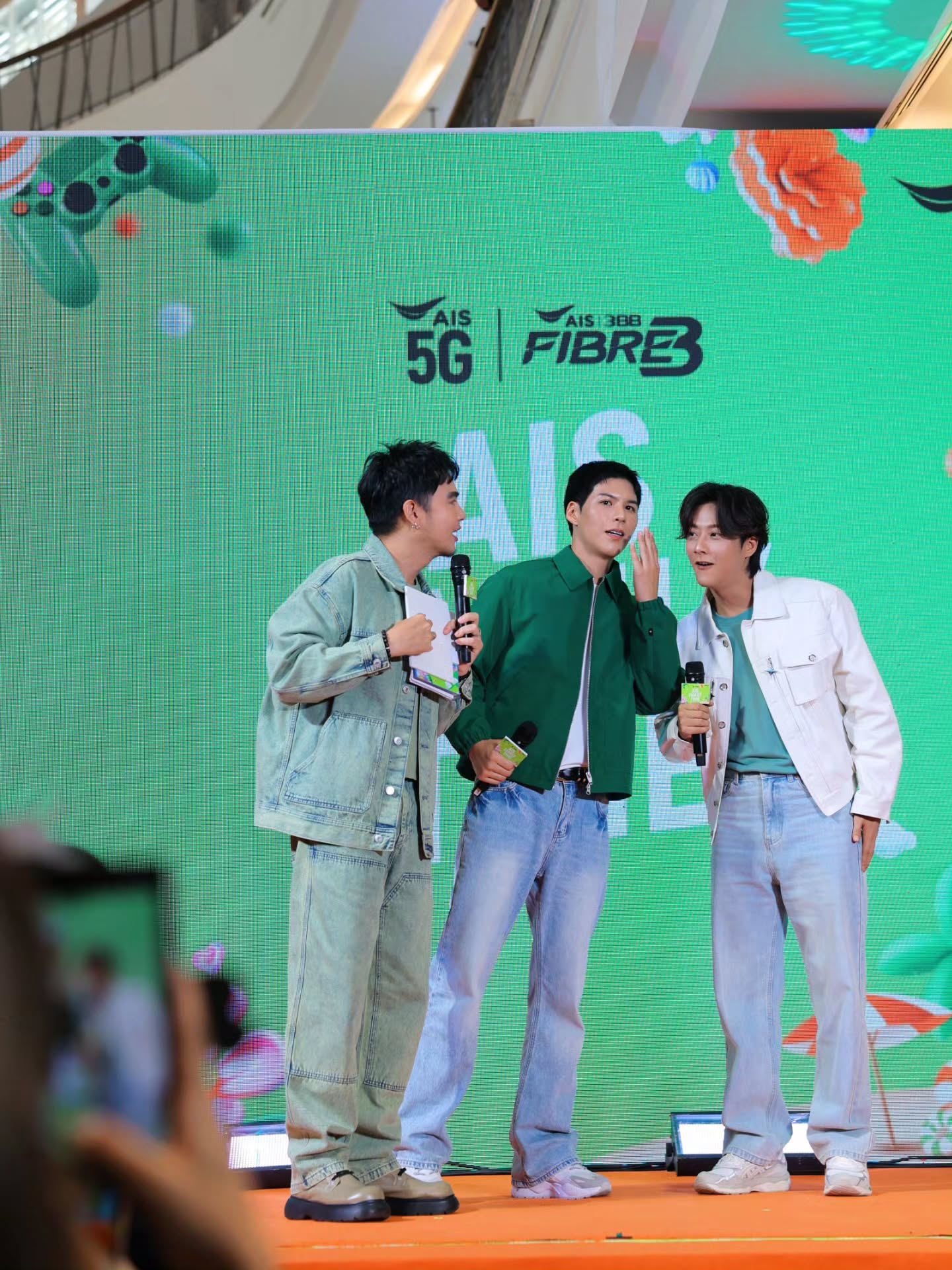 อ๋อง - เขมรัชต์ สุนทรนนท์