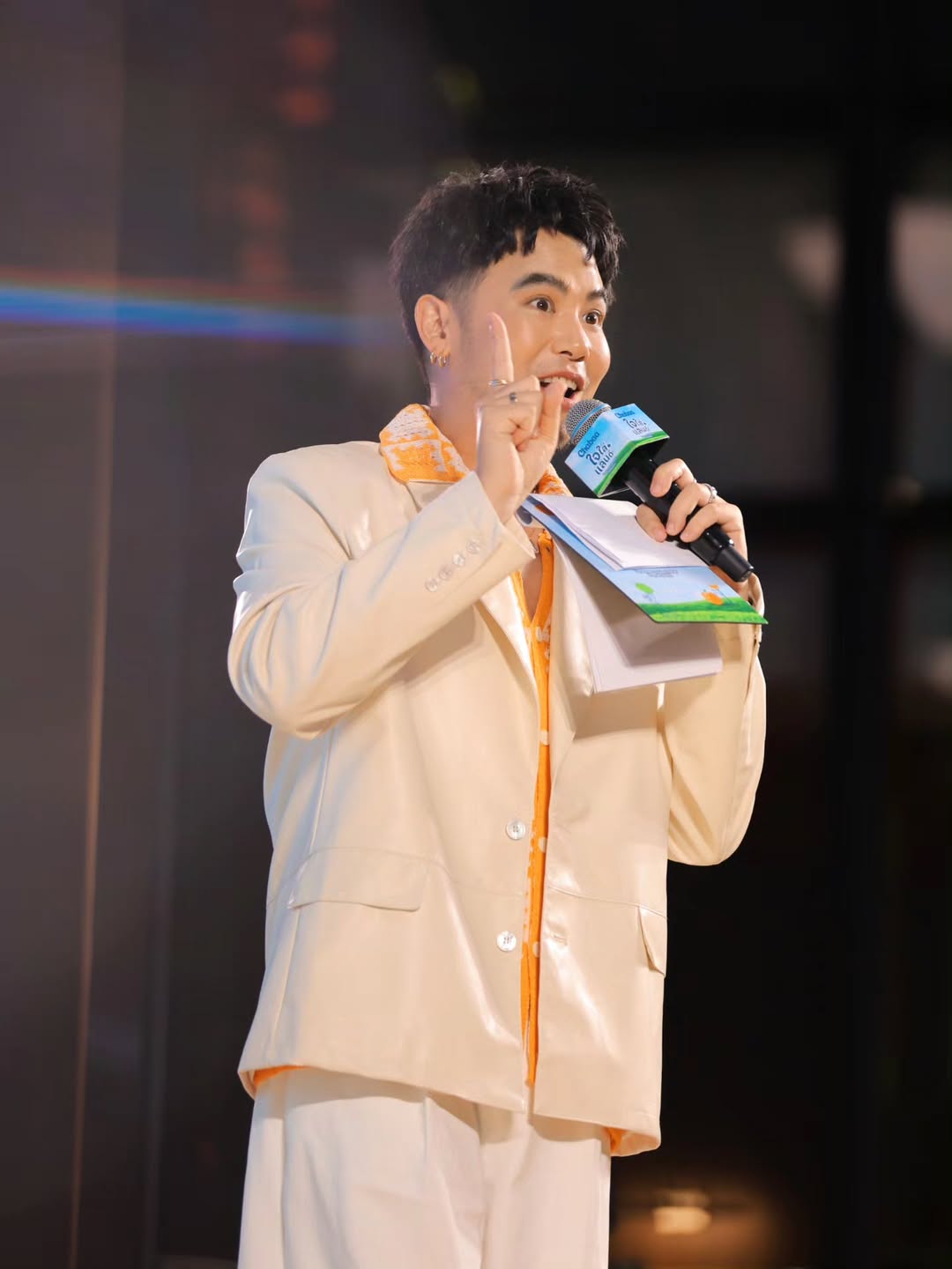อ๋อง - เขมรัชต์ สุนทรนนท์