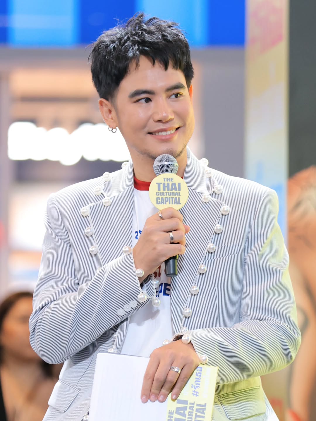 อ๋อง - เขมรัชต์ สุนทรนนท์