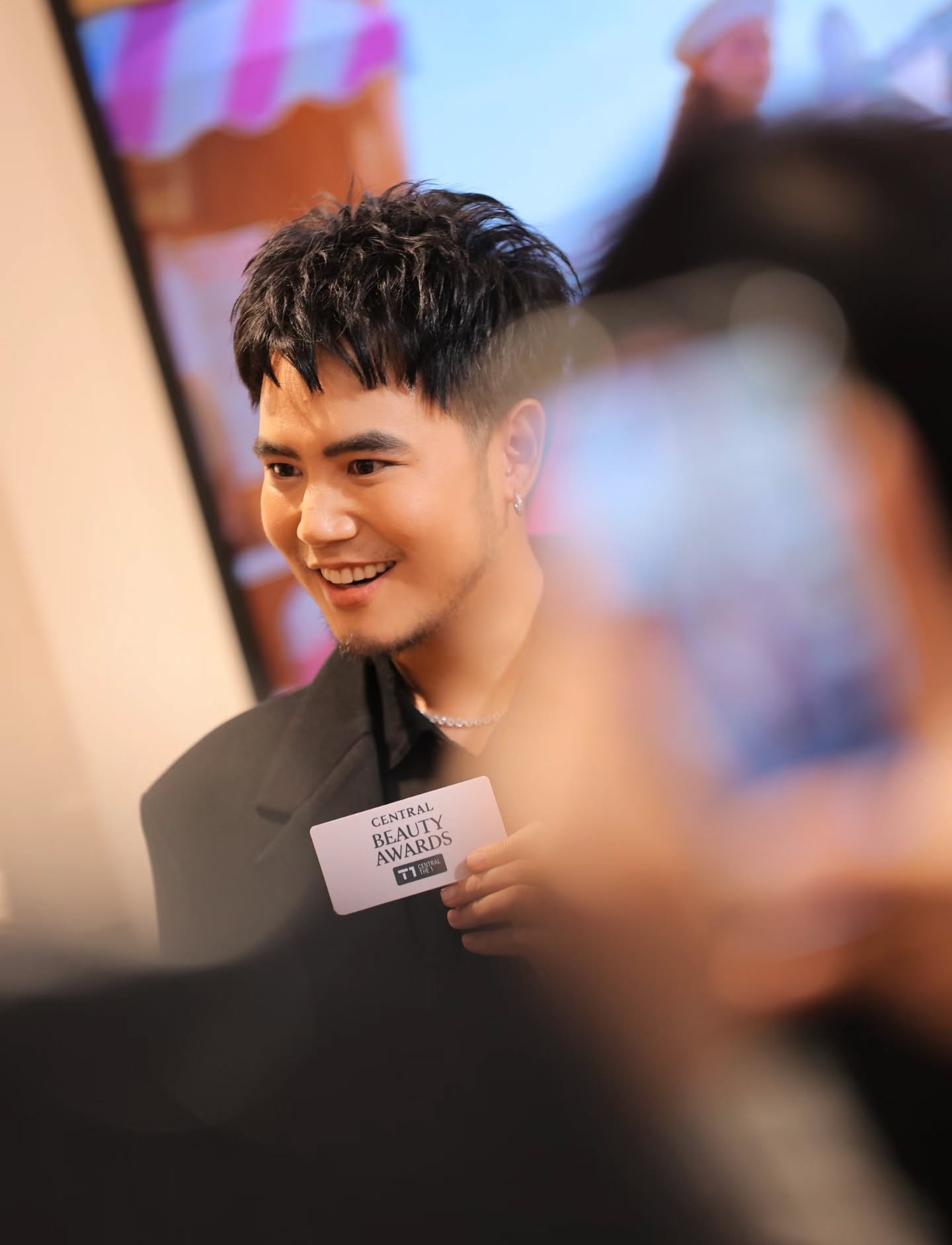 อ๋อง - เขมรัชต์ สุนทรนนท์