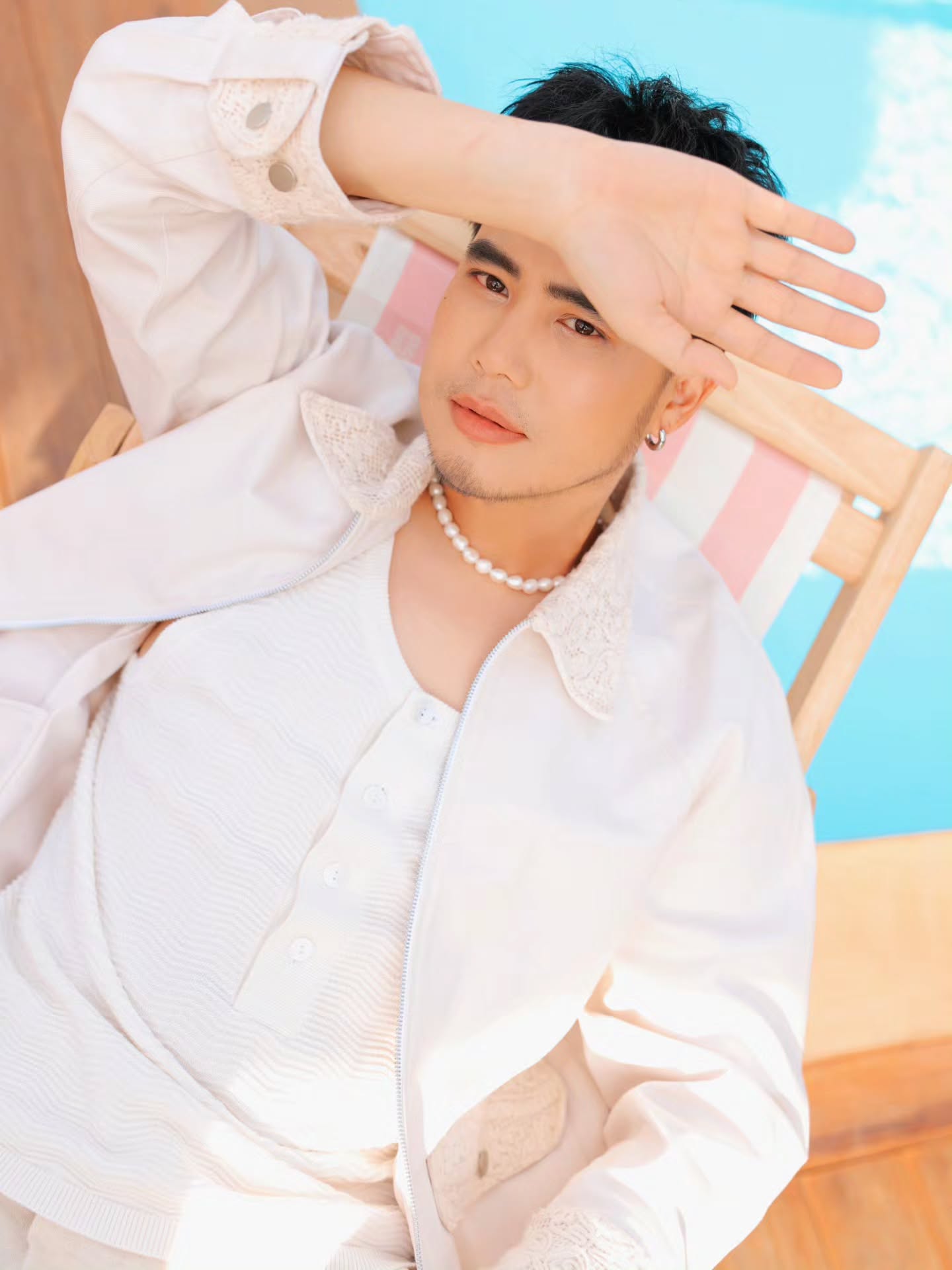 อ๋อง - เขมรัชต์ สุนทรนนท์