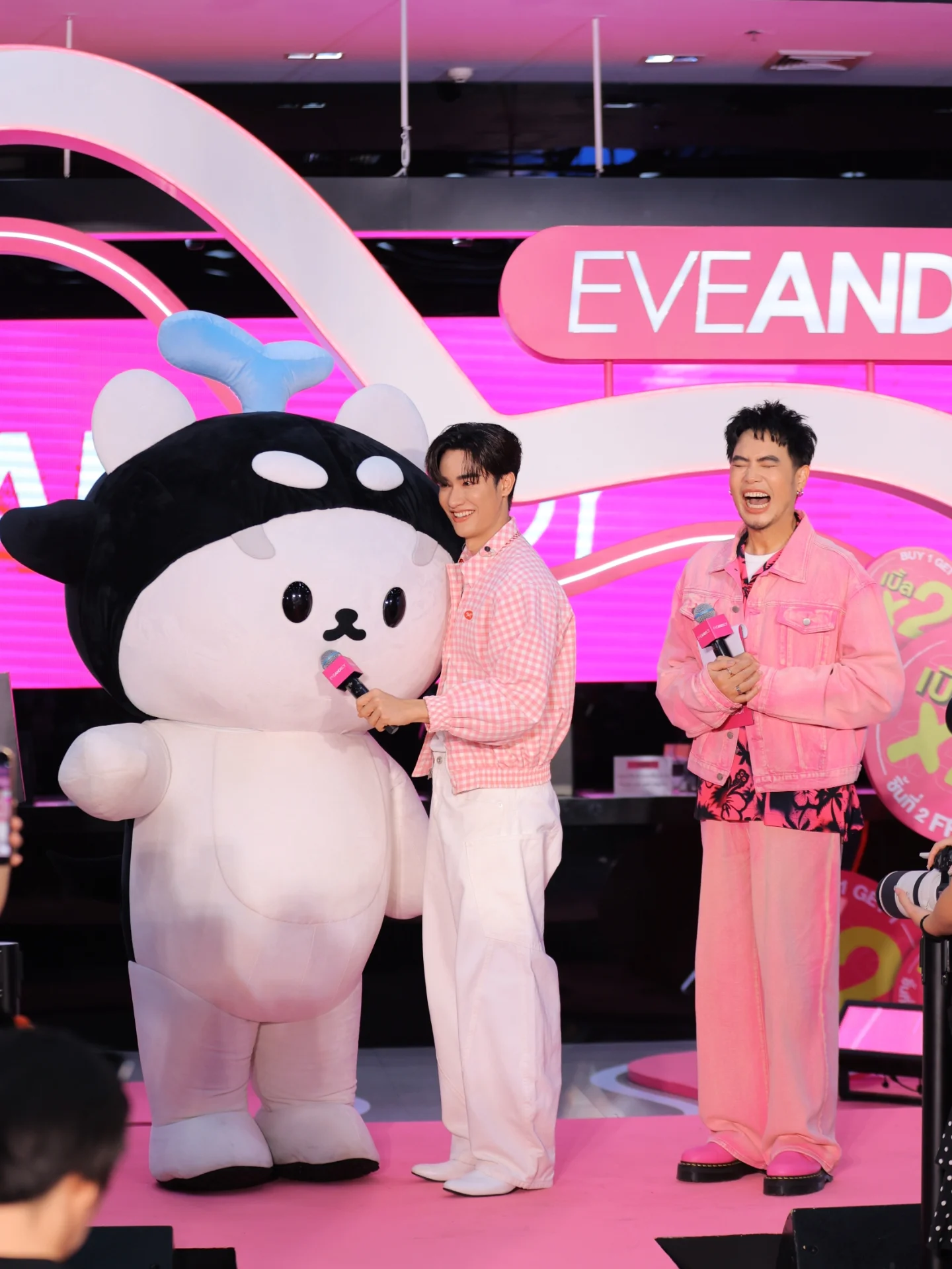 อ๋อง - เขมรัชต์ สุนทรนนท์