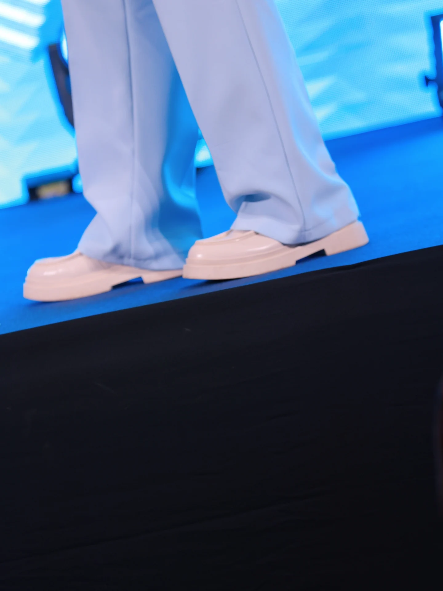 อ๋อง - เขมรัชต์ สุนทรนนท์