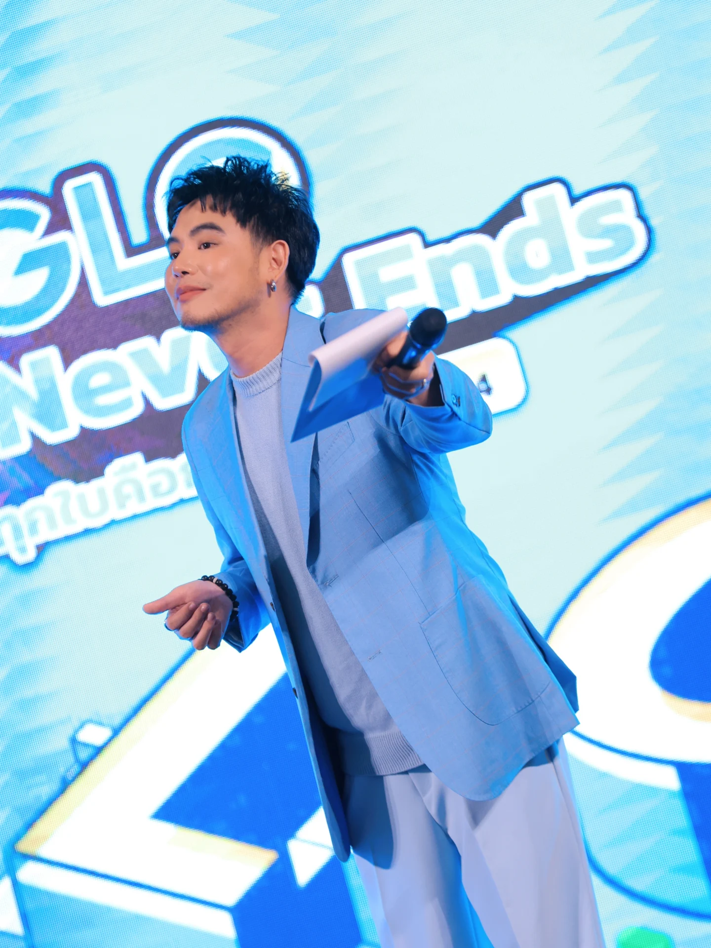 อ๋อง - เขมรัชต์ สุนทรนนท์