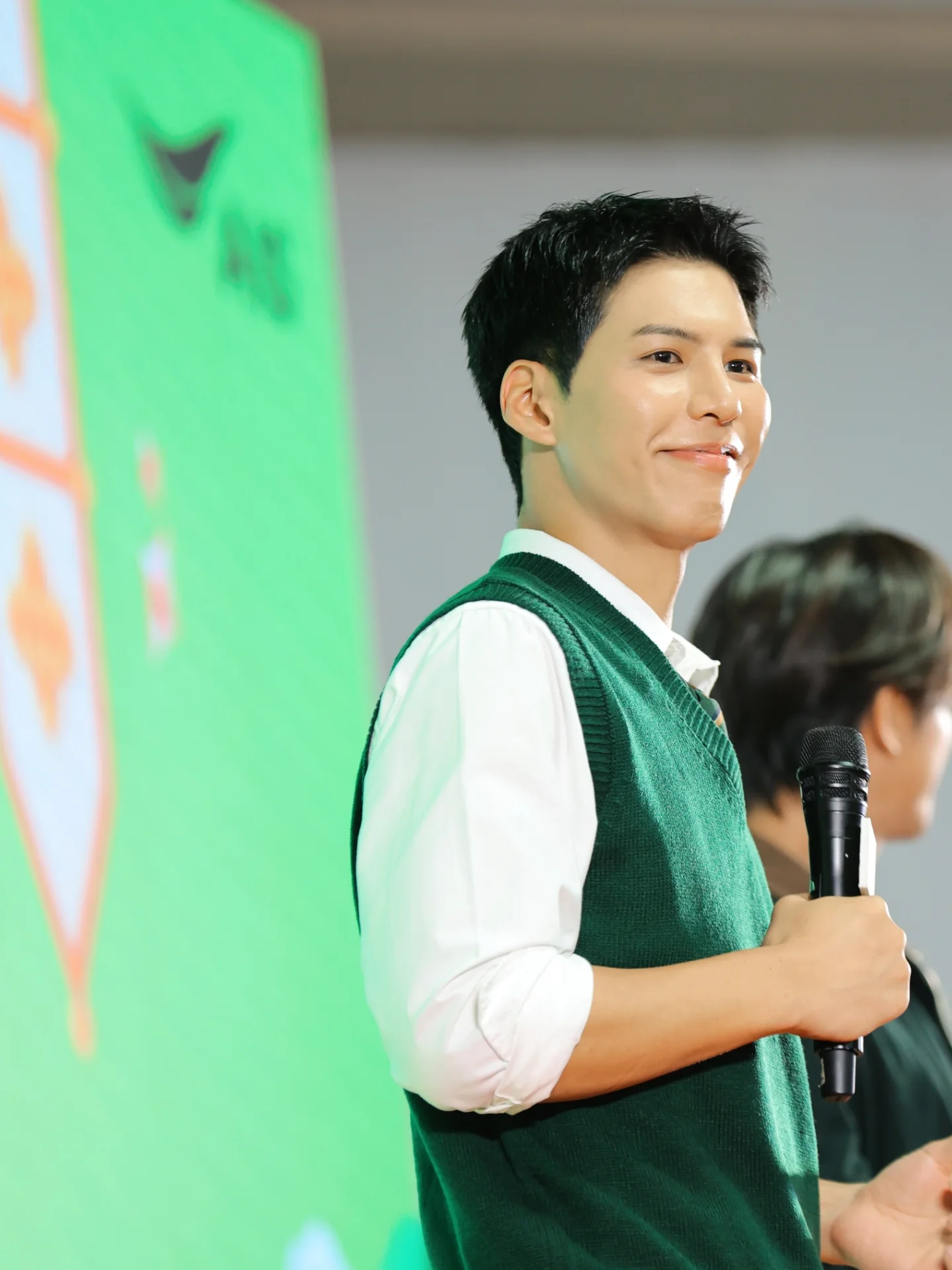อ๋อง - เขมรัชต์ สุนทรนนท์