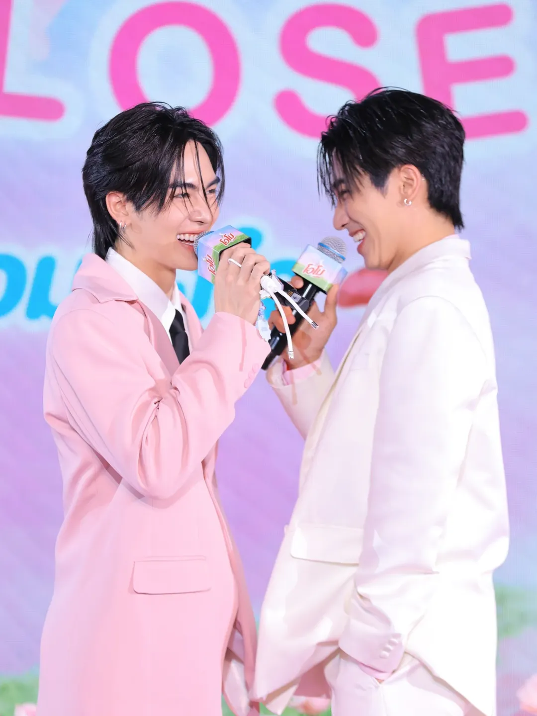 อ๋อง - เขมรัชต์ สุนทรนนท์