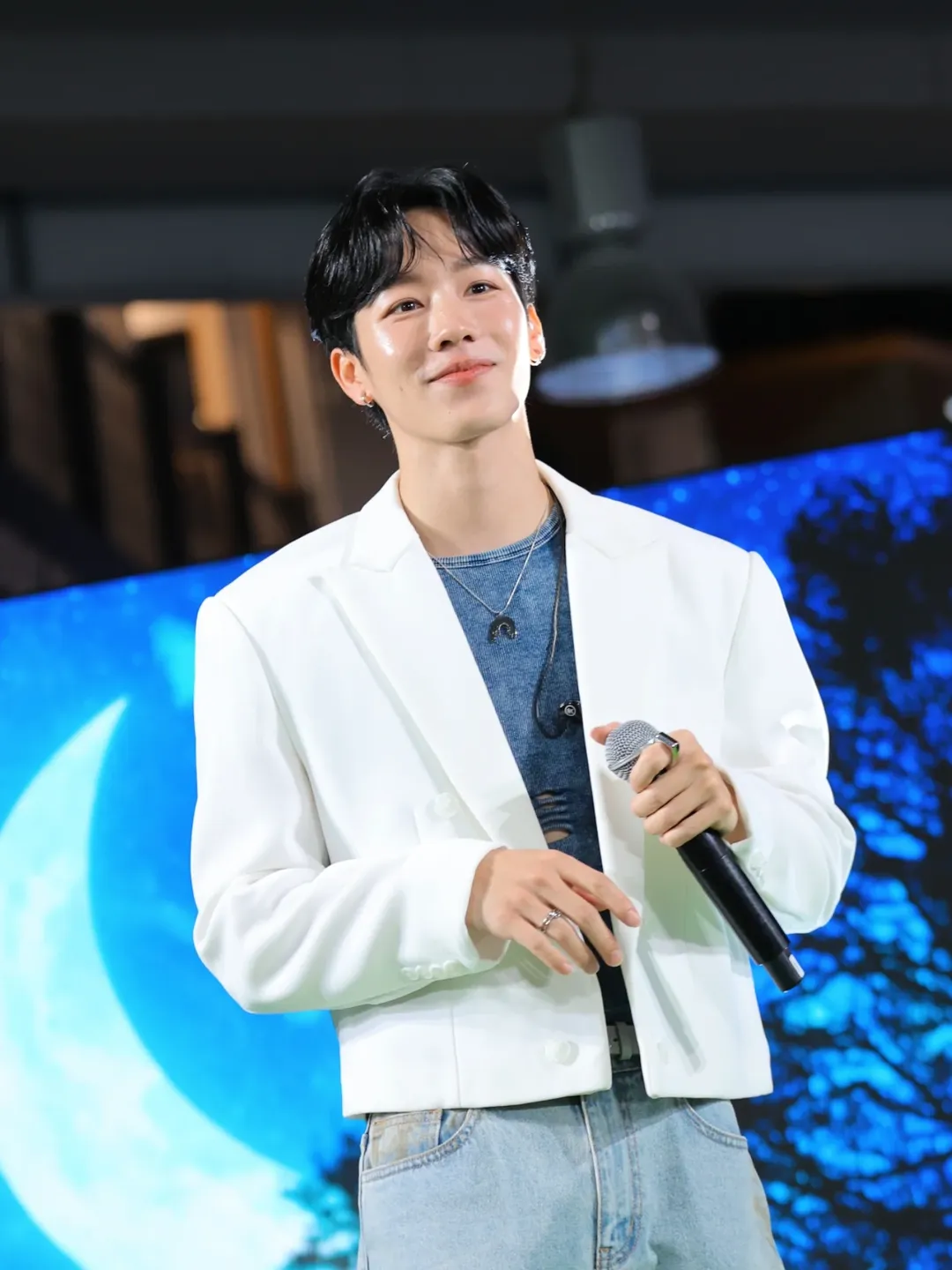 อ๋อง - เขมรัชต์ สุนทรนนท์