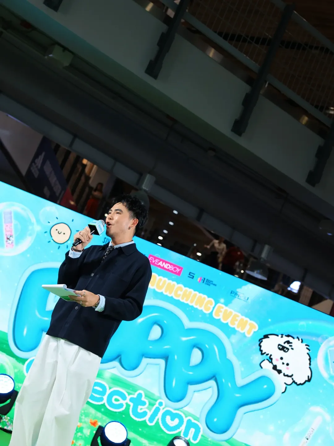 อ๋อง - เขมรัชต์ สุนทรนนท์
