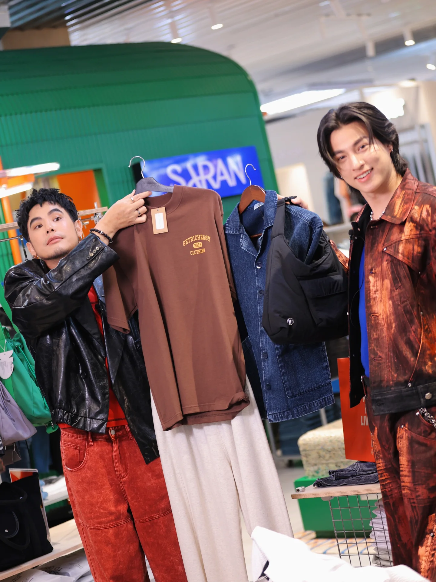อ๋อง - เขมรัชต์ สุนทรนนท์