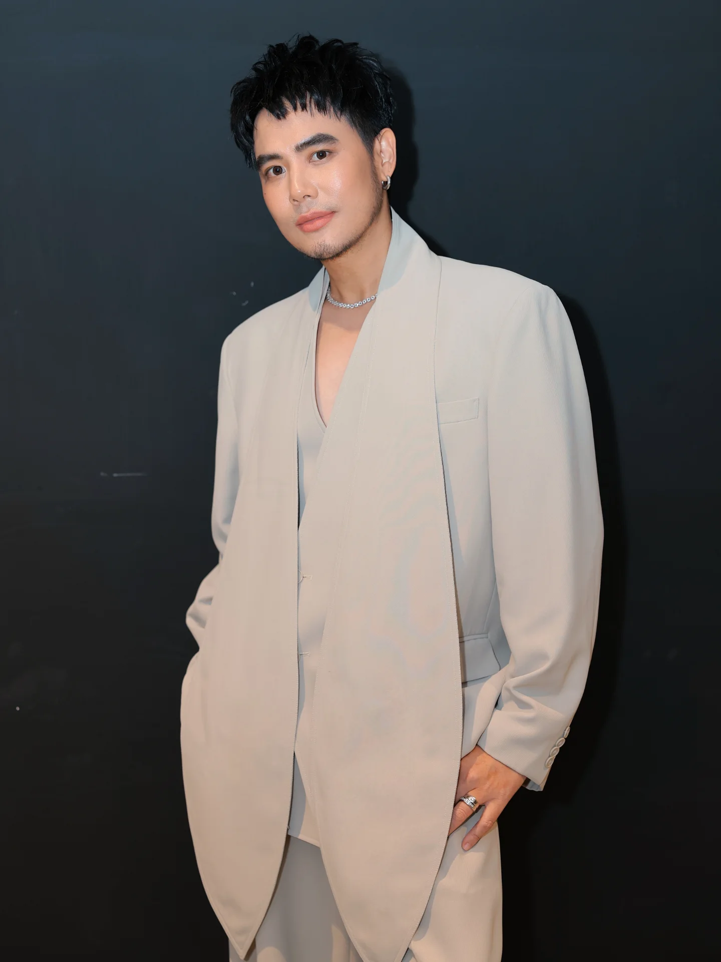 อ๋อง - เขมรัชต์ สุนทรนนท์
