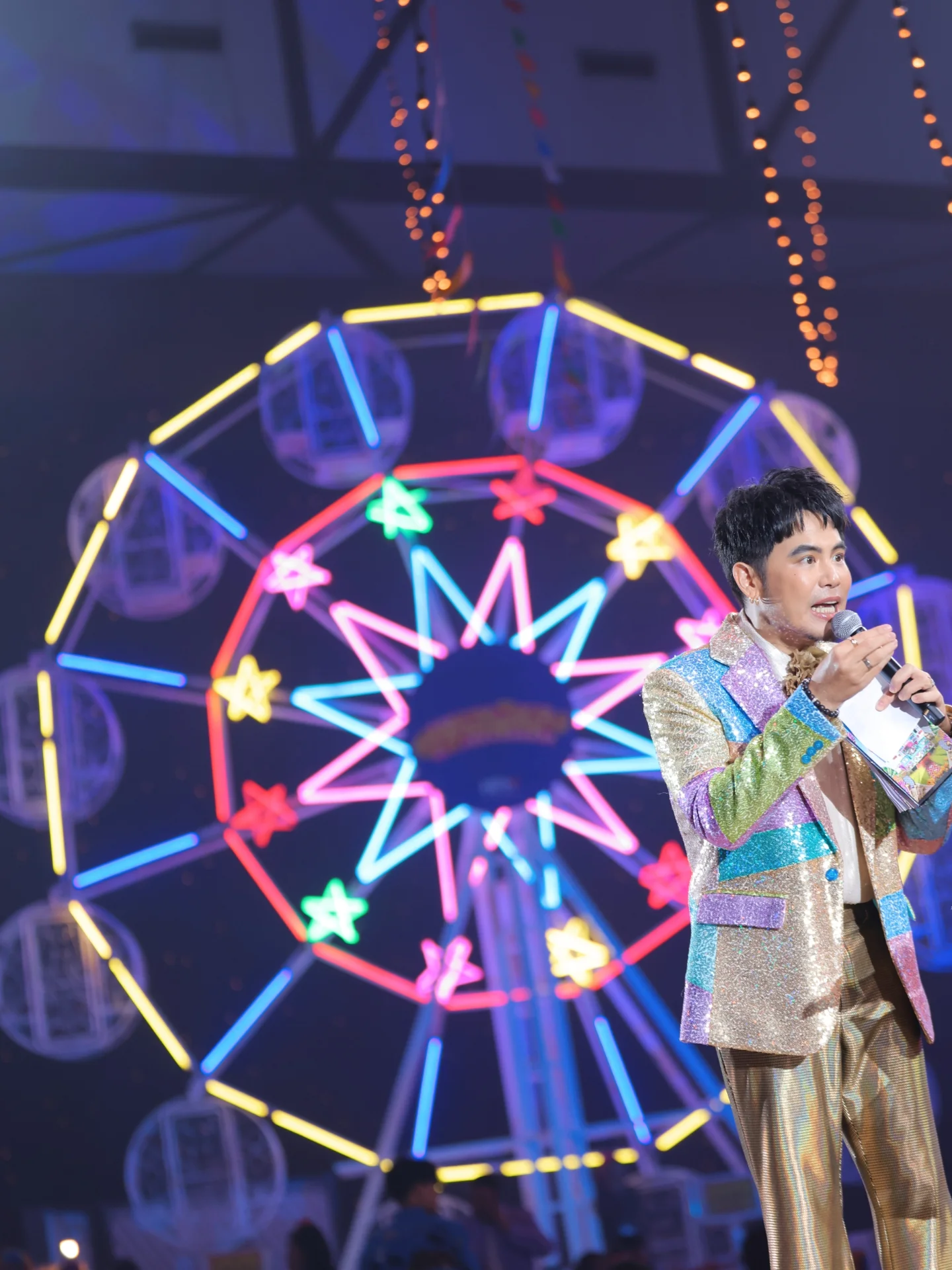 อ๋อง - เขมรัชต์ สุนทรนนท์
