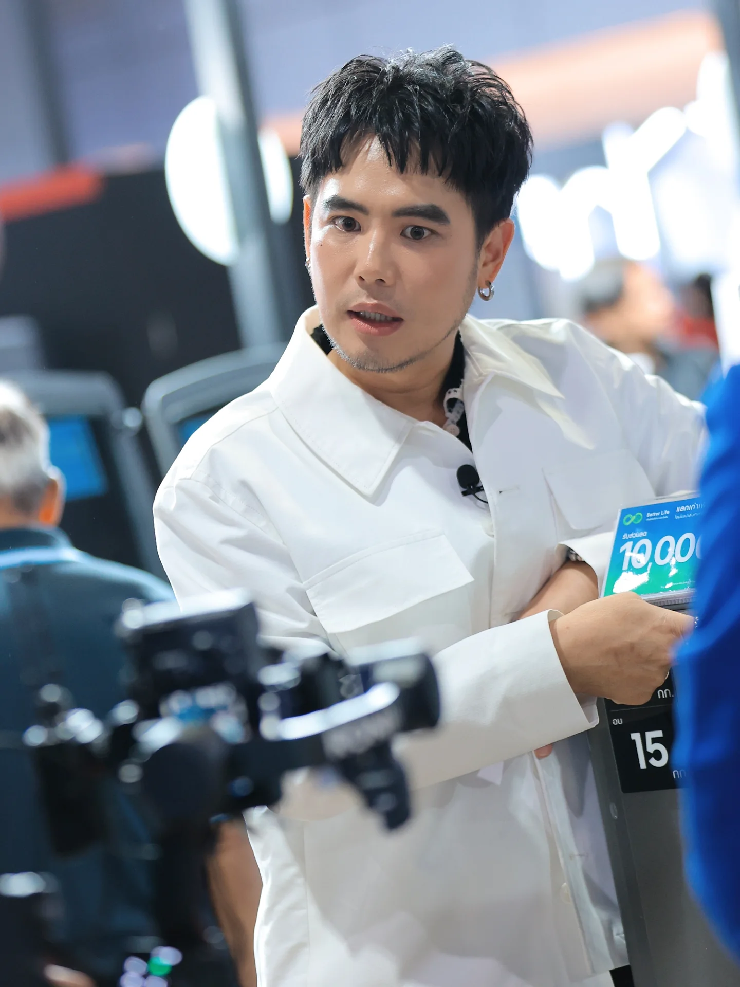อ๋อง - เขมรัชต์ สุนทรนนท์