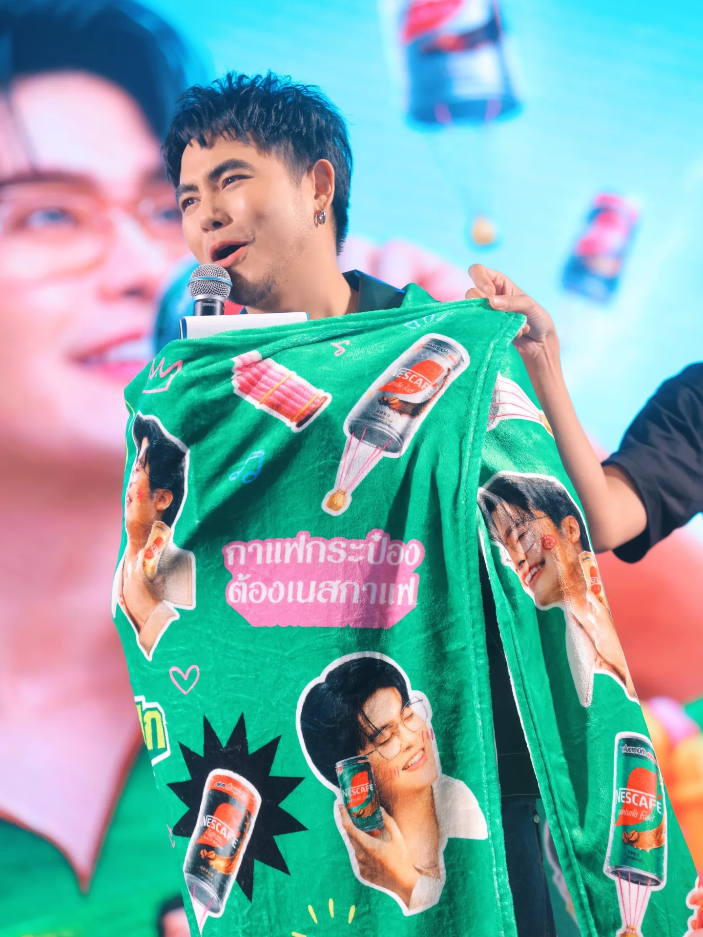 อ๋อง - เขมรัชต์ สุนทรนนท์