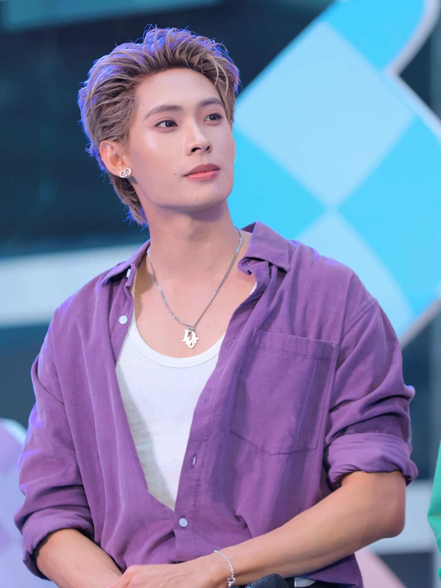 อ๋อง - เขมรัชต์ สุนทรนนท์