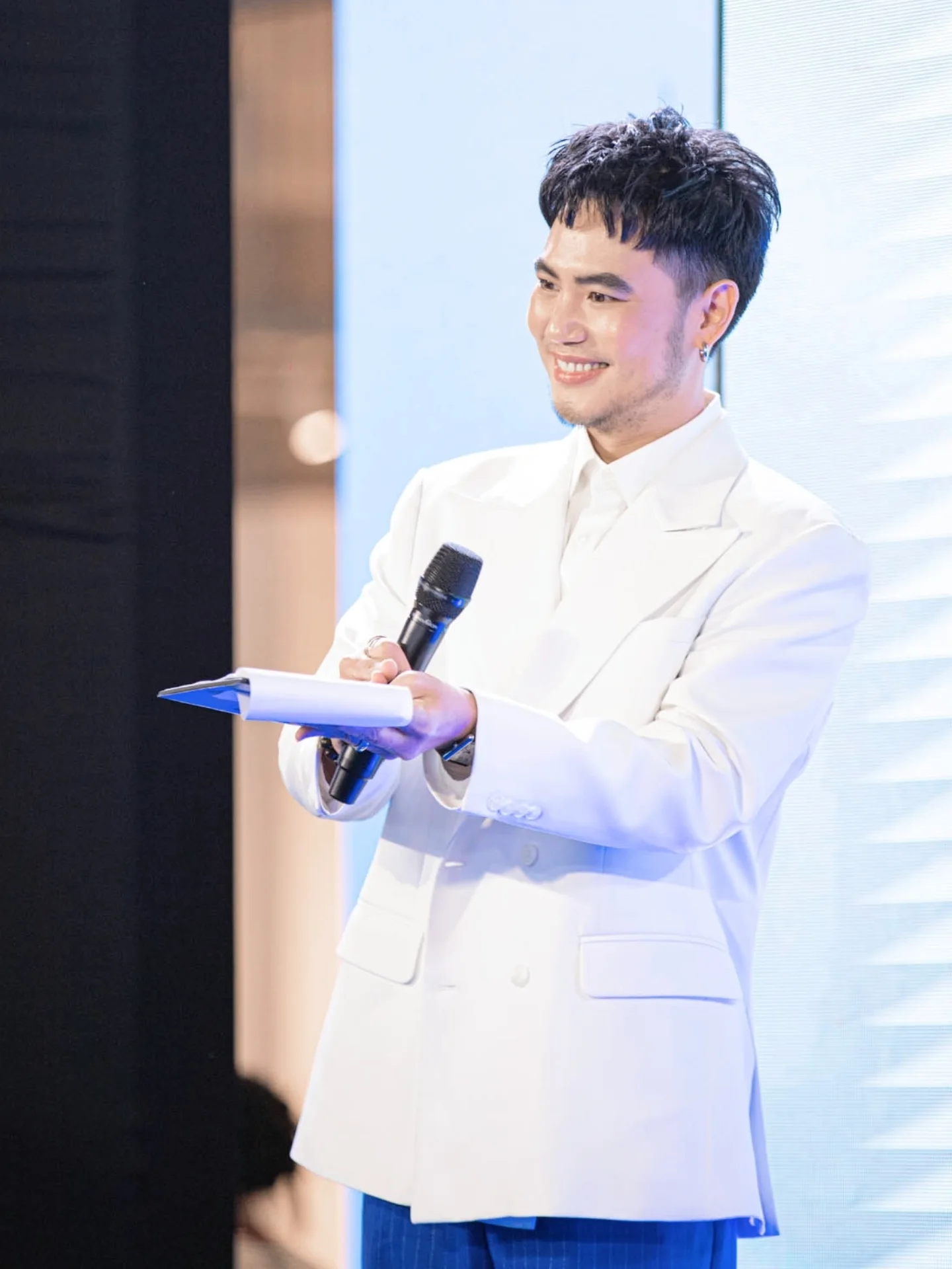อ๋อง - เขมรัชต์ สุนทรนนท์