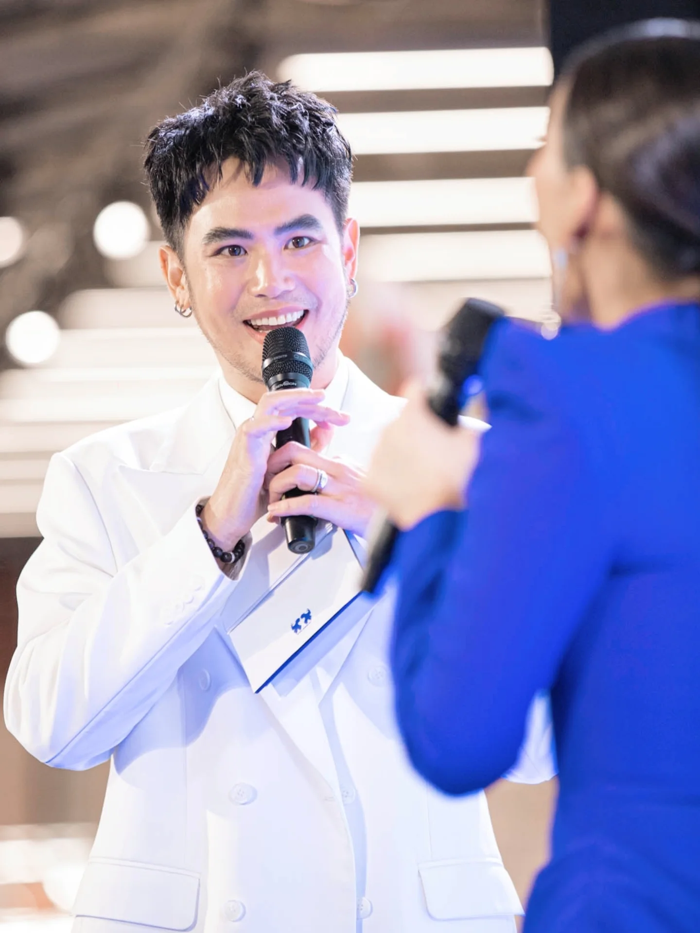 อ๋อง - เขมรัชต์ สุนทรนนท์