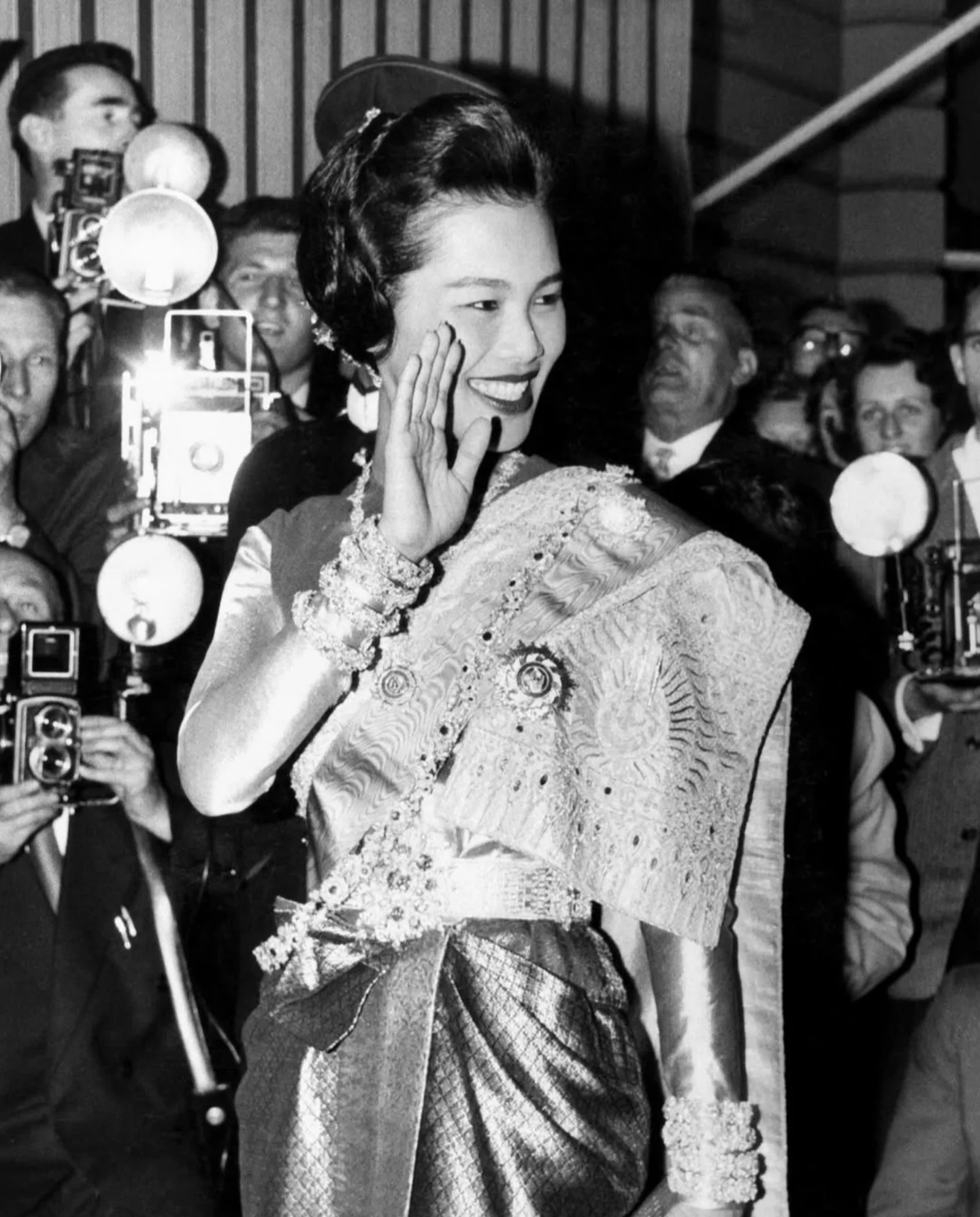 อ๋อง - เขมรัชต์ สุนทรนนท์