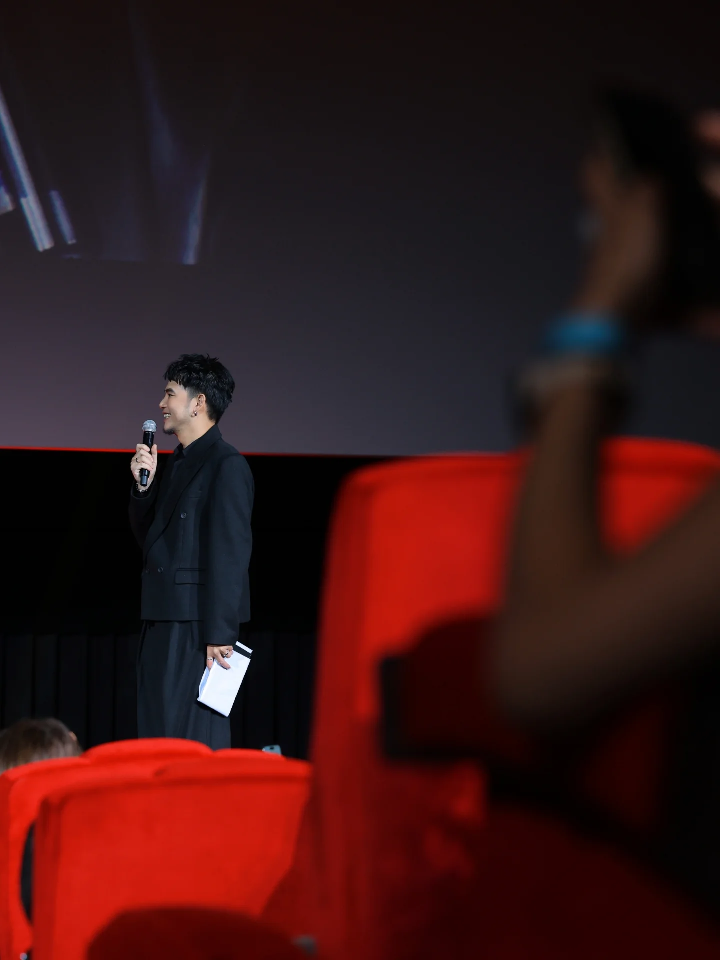 อ๋อง - เขมรัชต์ สุนทรนนท์