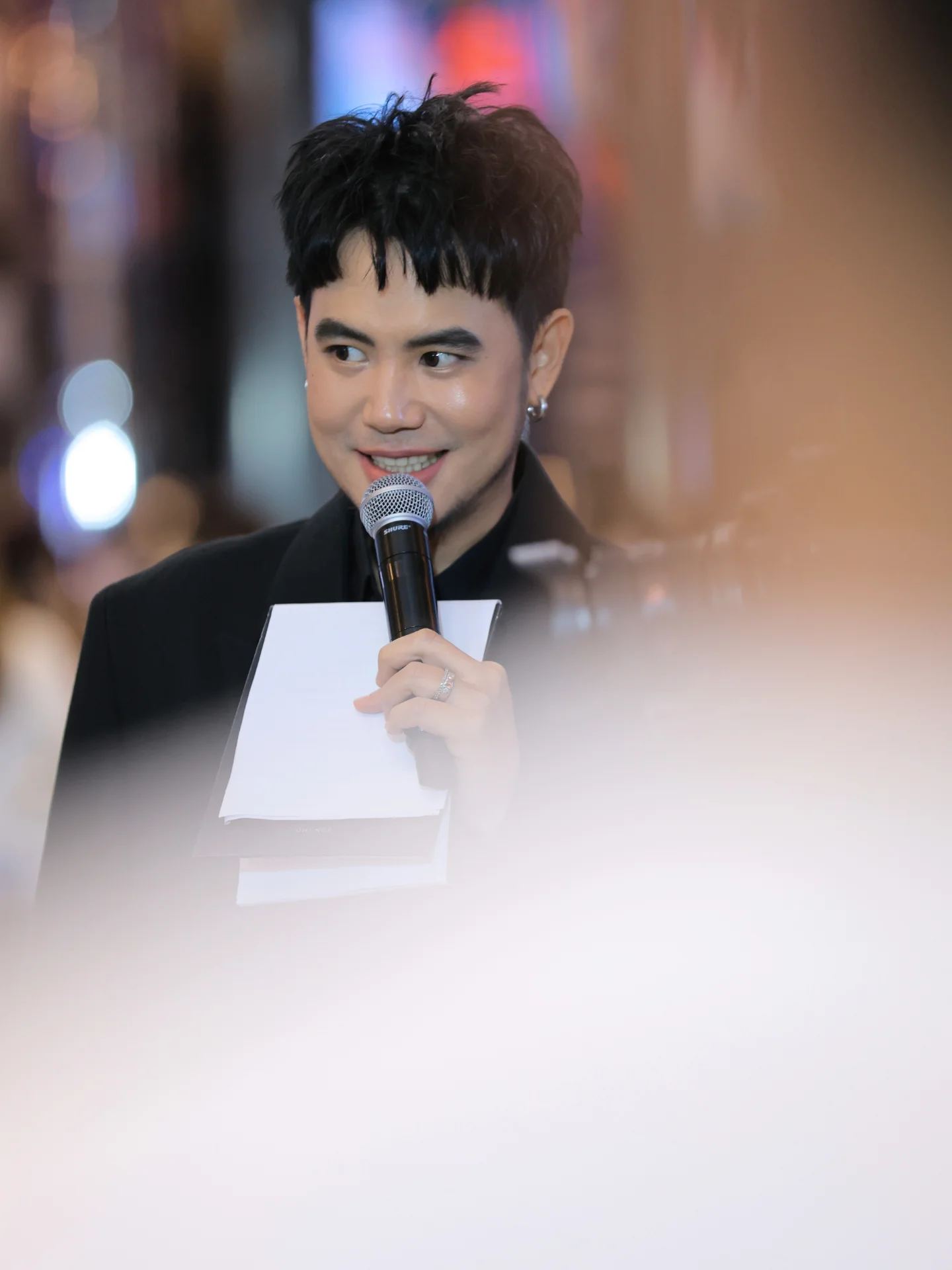 อ๋อง - เขมรัชต์ สุนทรนนท์