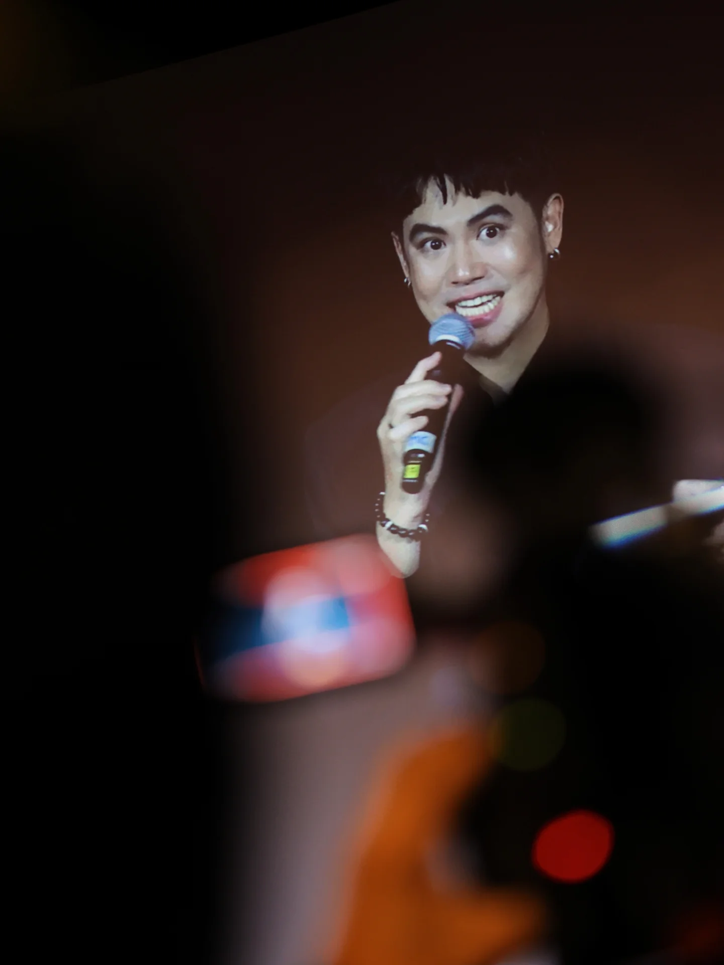 อ๋อง - เขมรัชต์ สุนทรนนท์