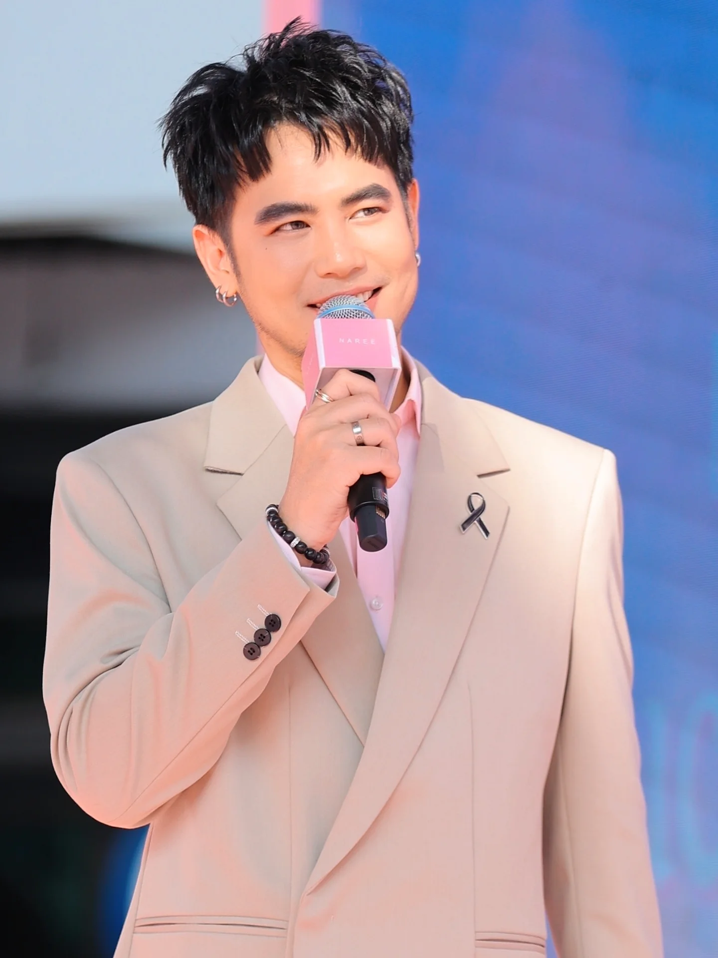 อ๋อง - เขมรัชต์ สุนทรนนท์