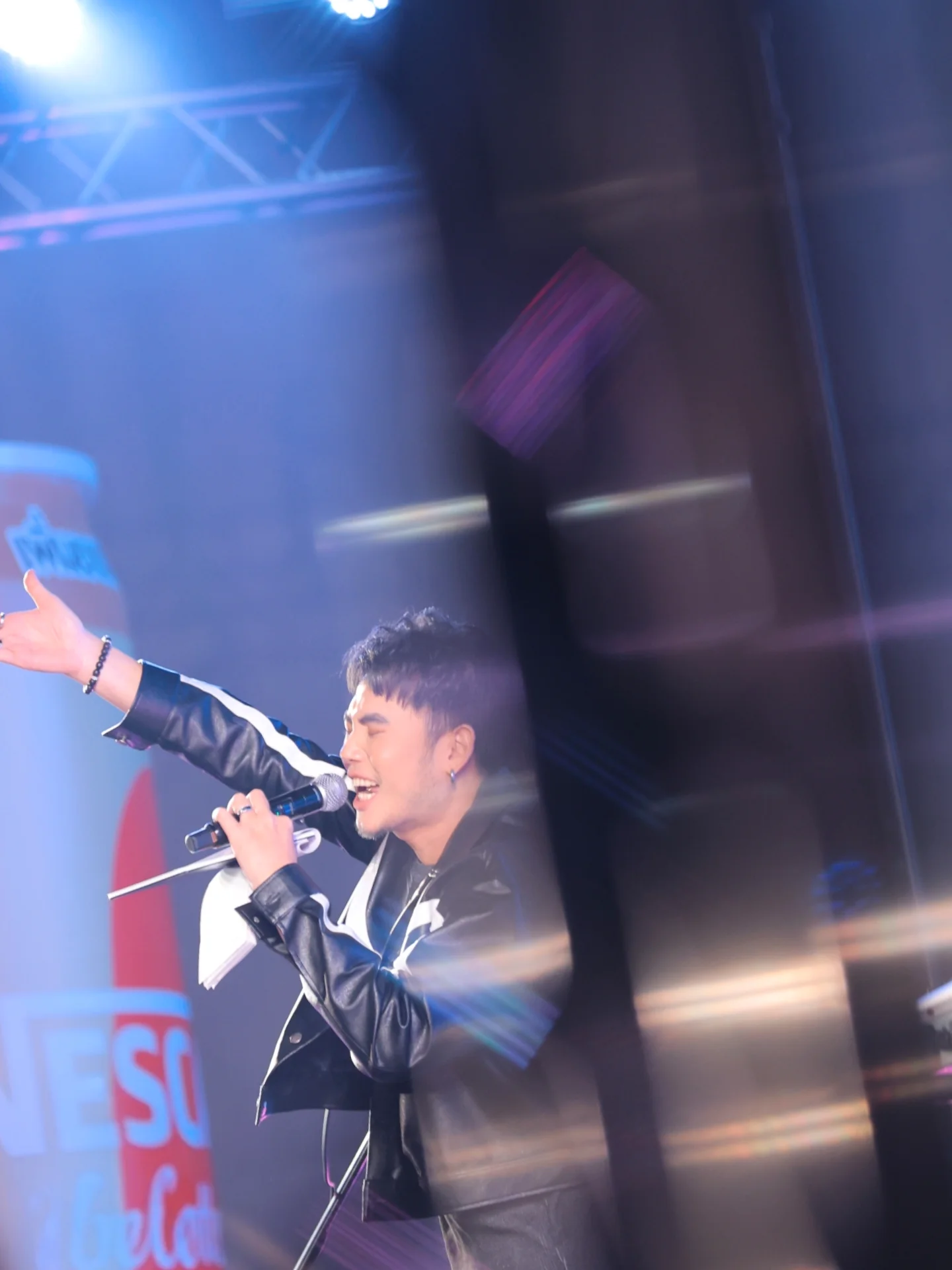 อ๋อง - เขมรัชต์ สุนทรนนท์