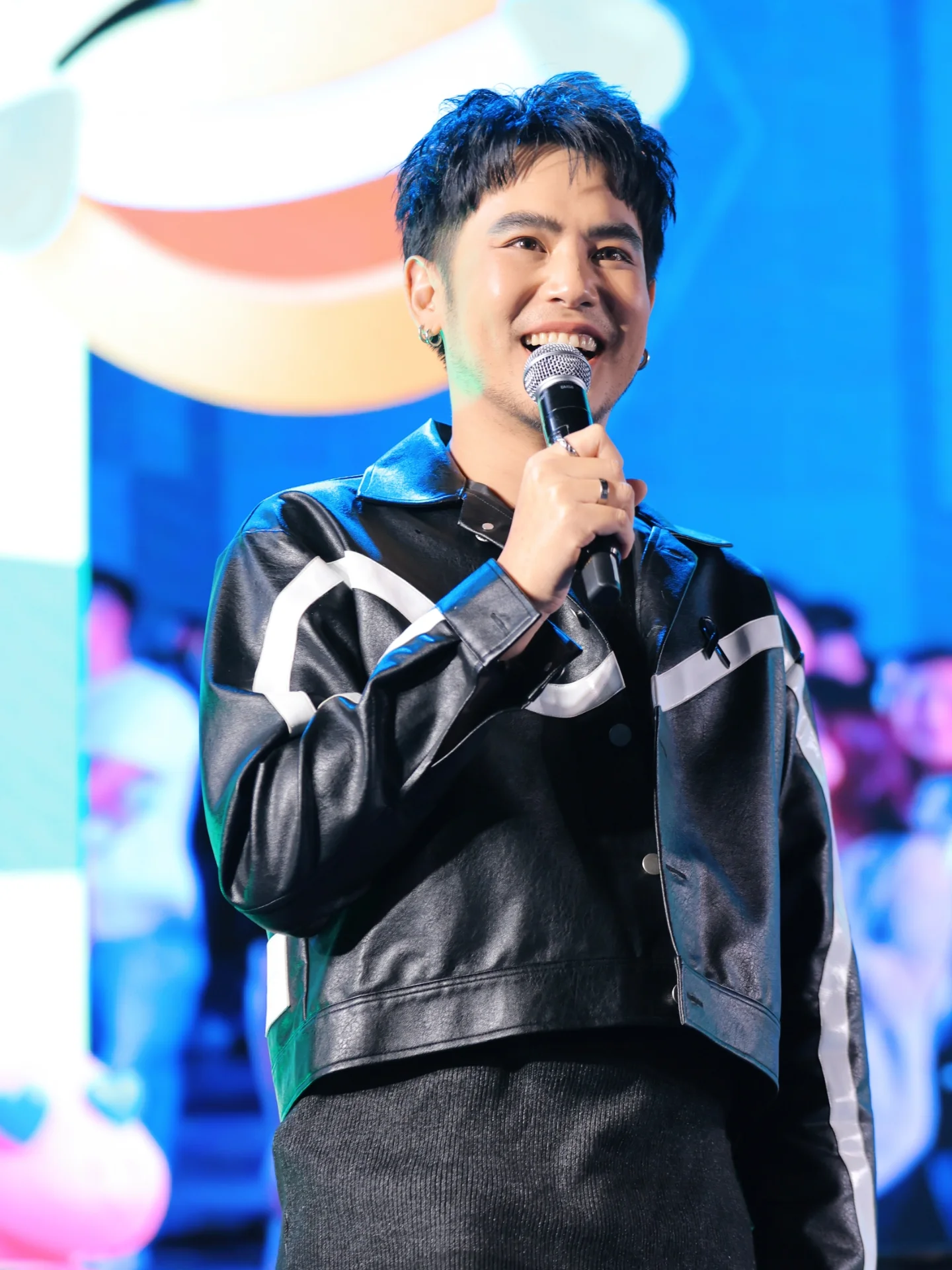 อ๋อง - เขมรัชต์ สุนทรนนท์