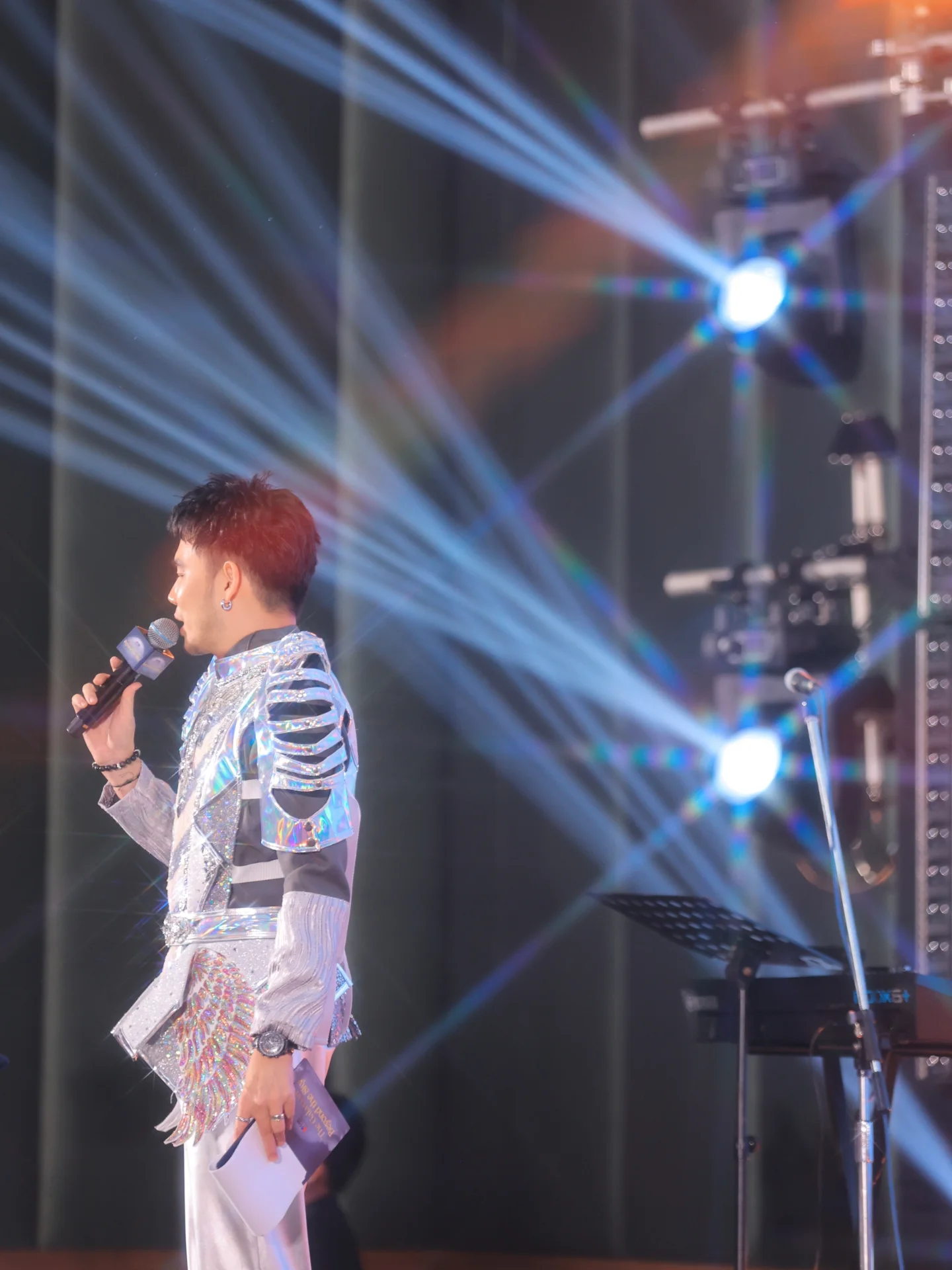 อ๋อง - เขมรัชต์ สุนทรนนท์