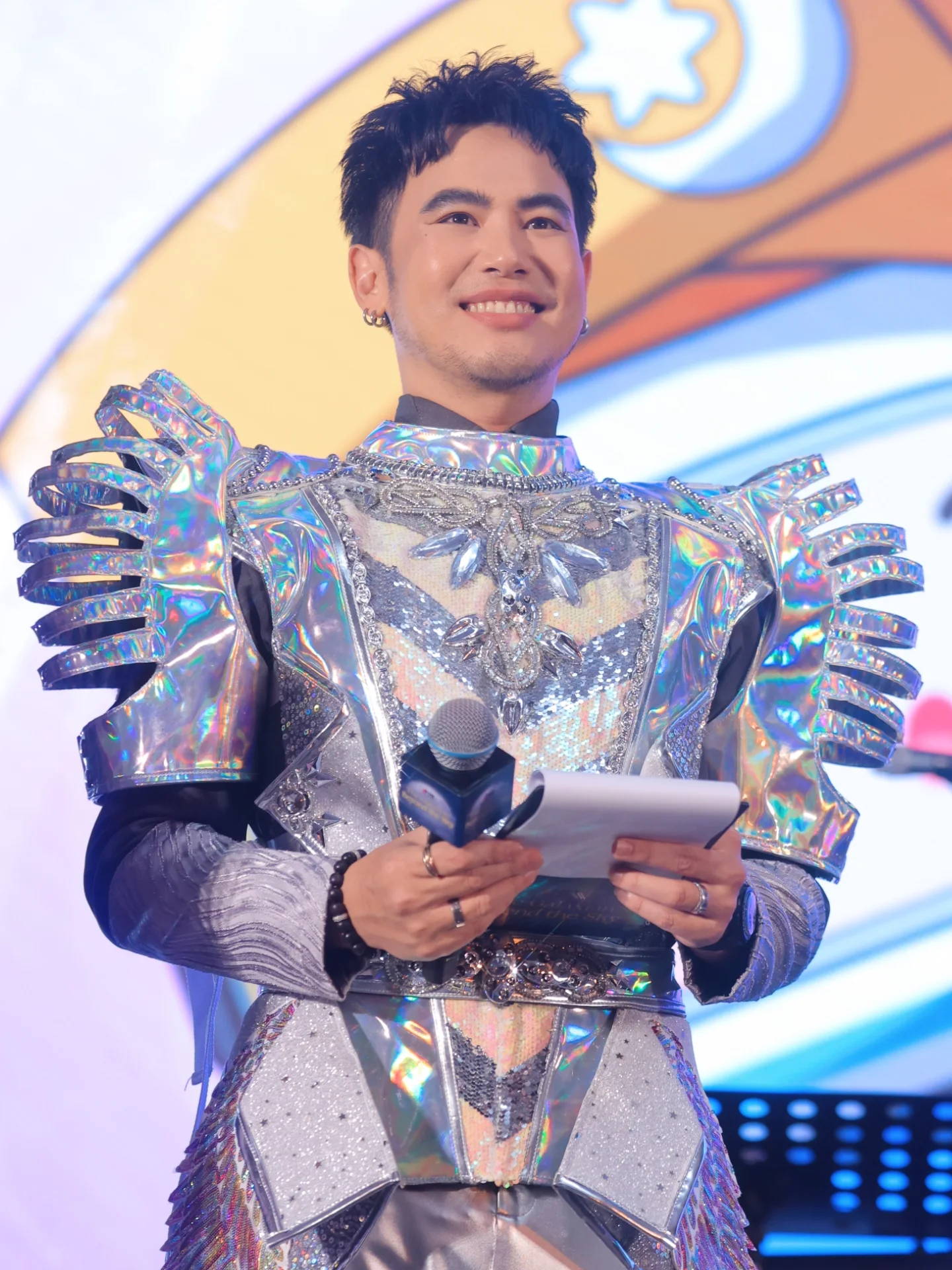 อ๋อง - เขมรัชต์ สุนทรนนท์