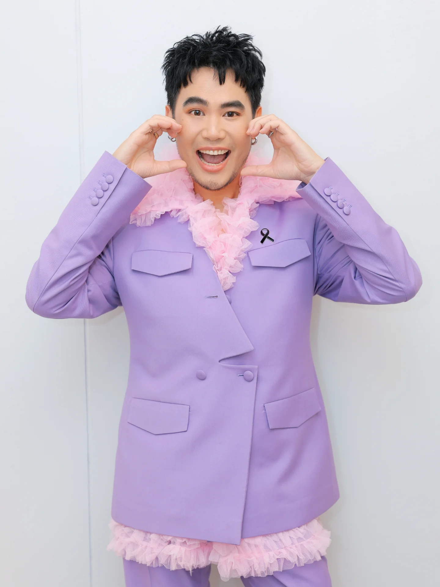 อ๋อง - เขมรัชต์ สุนทรนนท์