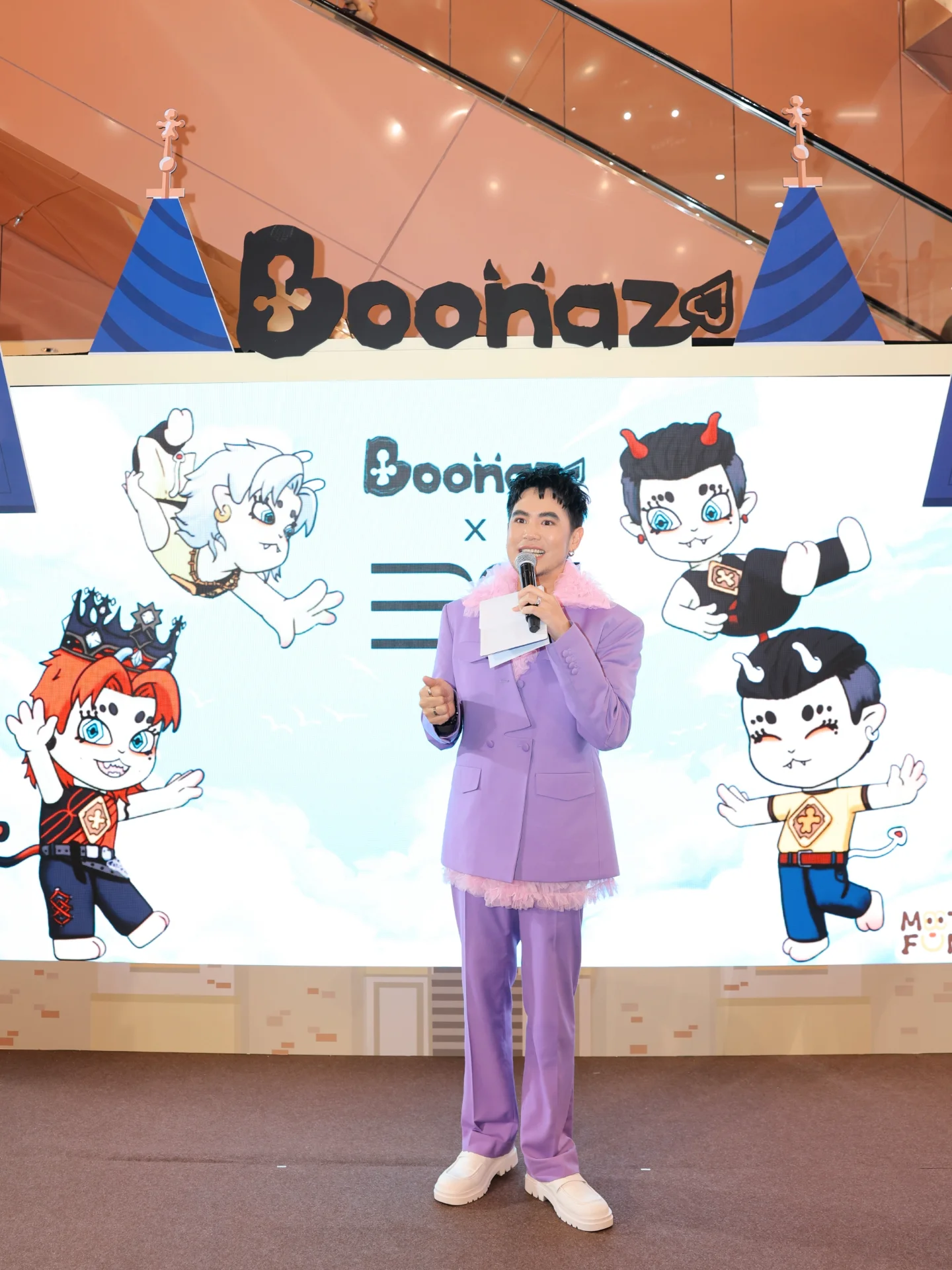 อ๋อง - เขมรัชต์ สุนทรนนท์